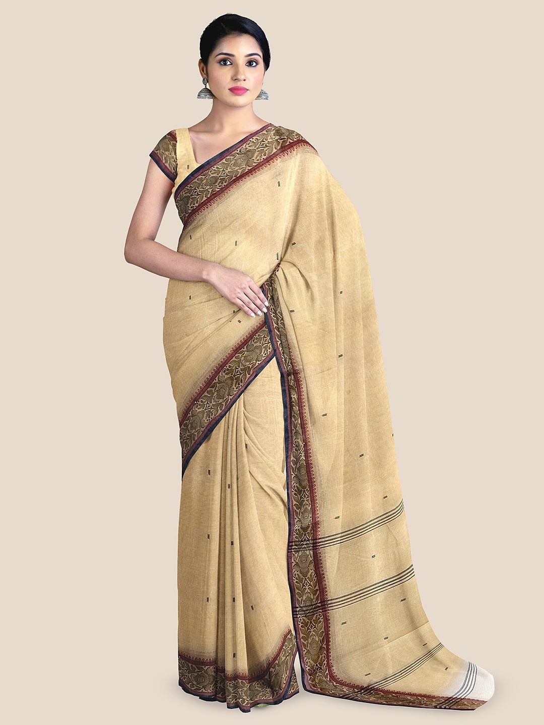 

The Chennai Silks Zari Pure Cotton Taant Saree, Beige