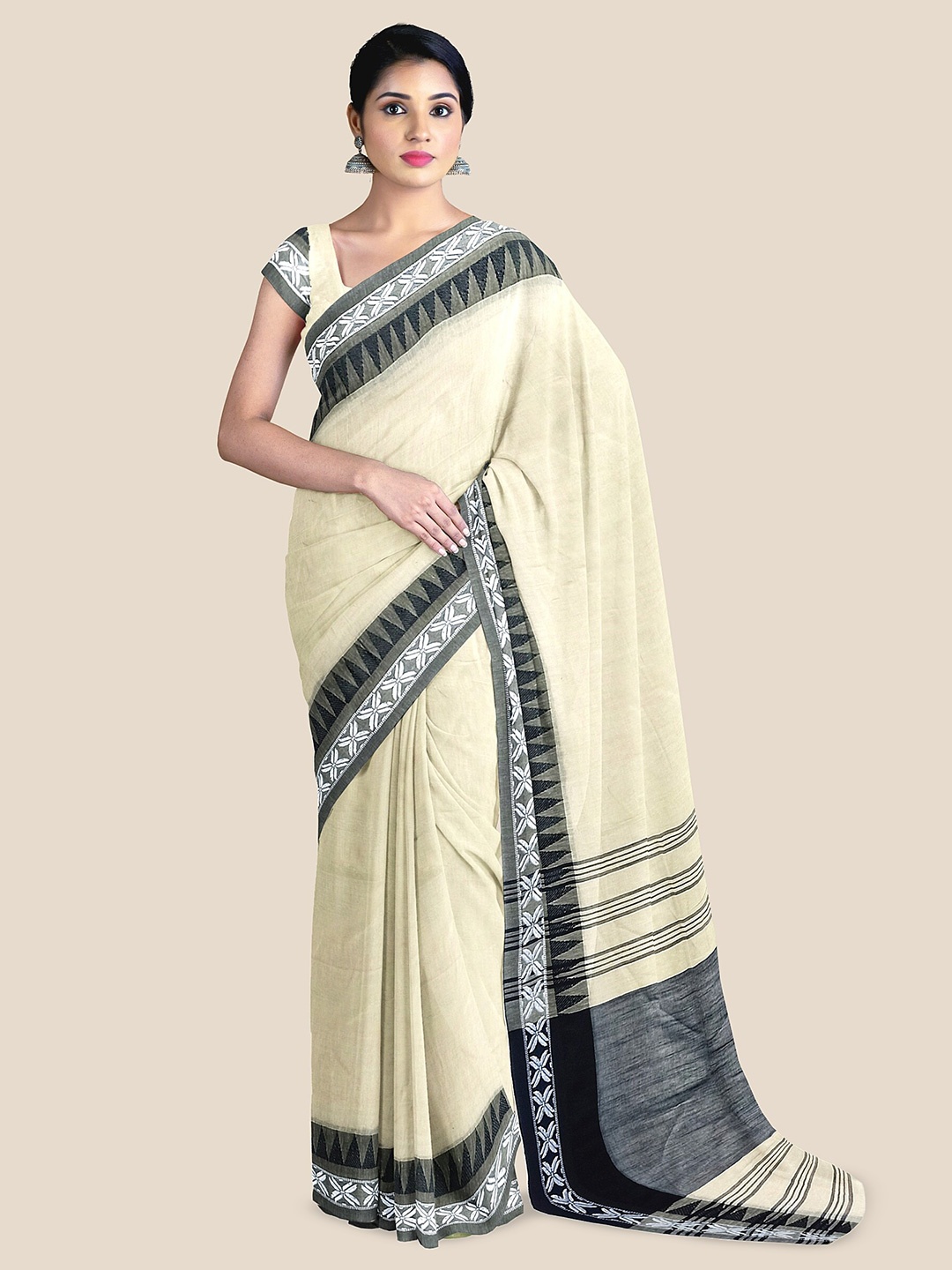 

The Chennai Silks Pure Cotton Narayan Peth Saree, Beige