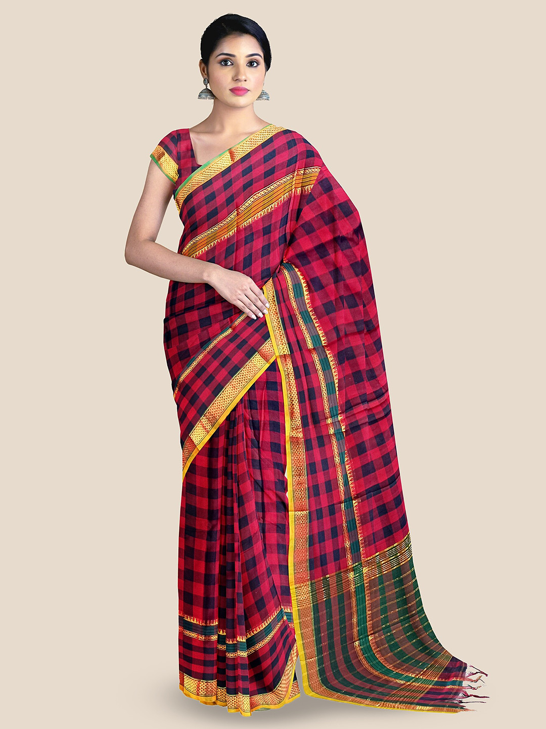 

The Chennai Silks Checked Zari Pure Cotton Kovai Saree, Red