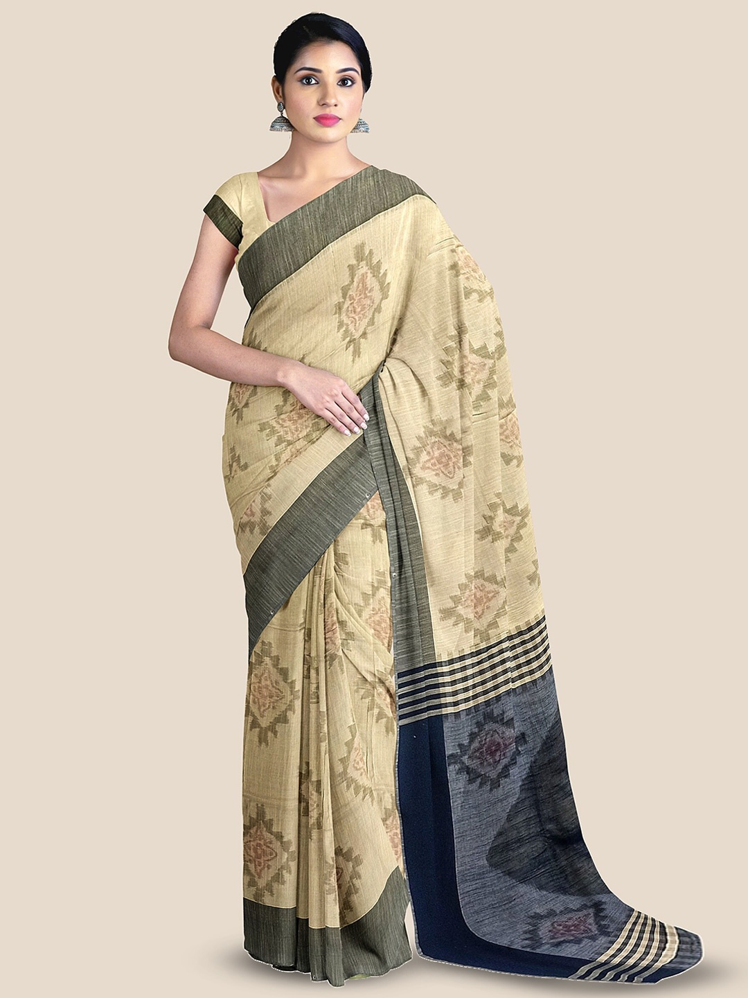 

The Chennai Silks Floral Pure Cotton Narayan Peth Saree, Beige