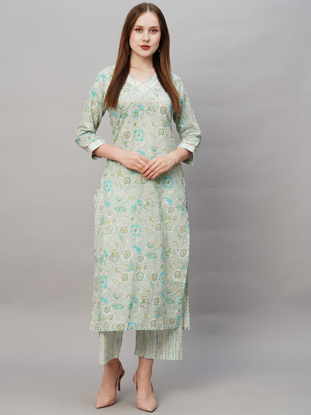 

KALINI Floral Printed Regular Kurta With Palazzos, Grey