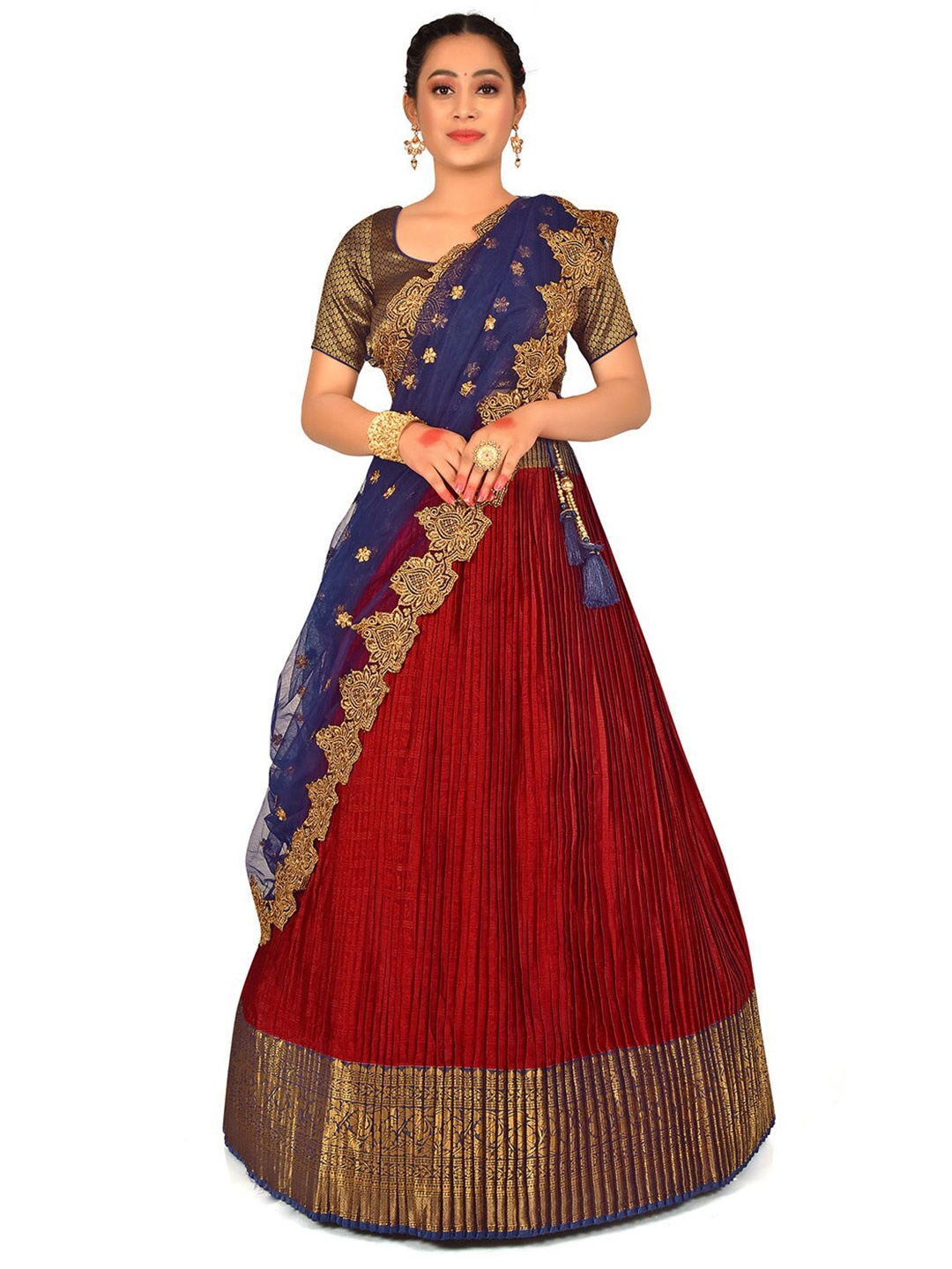 

HALFSAREE STUDIO Thread Work Semi-Stitched Lehenga & Unstitched Blouse With Dupatta, Red