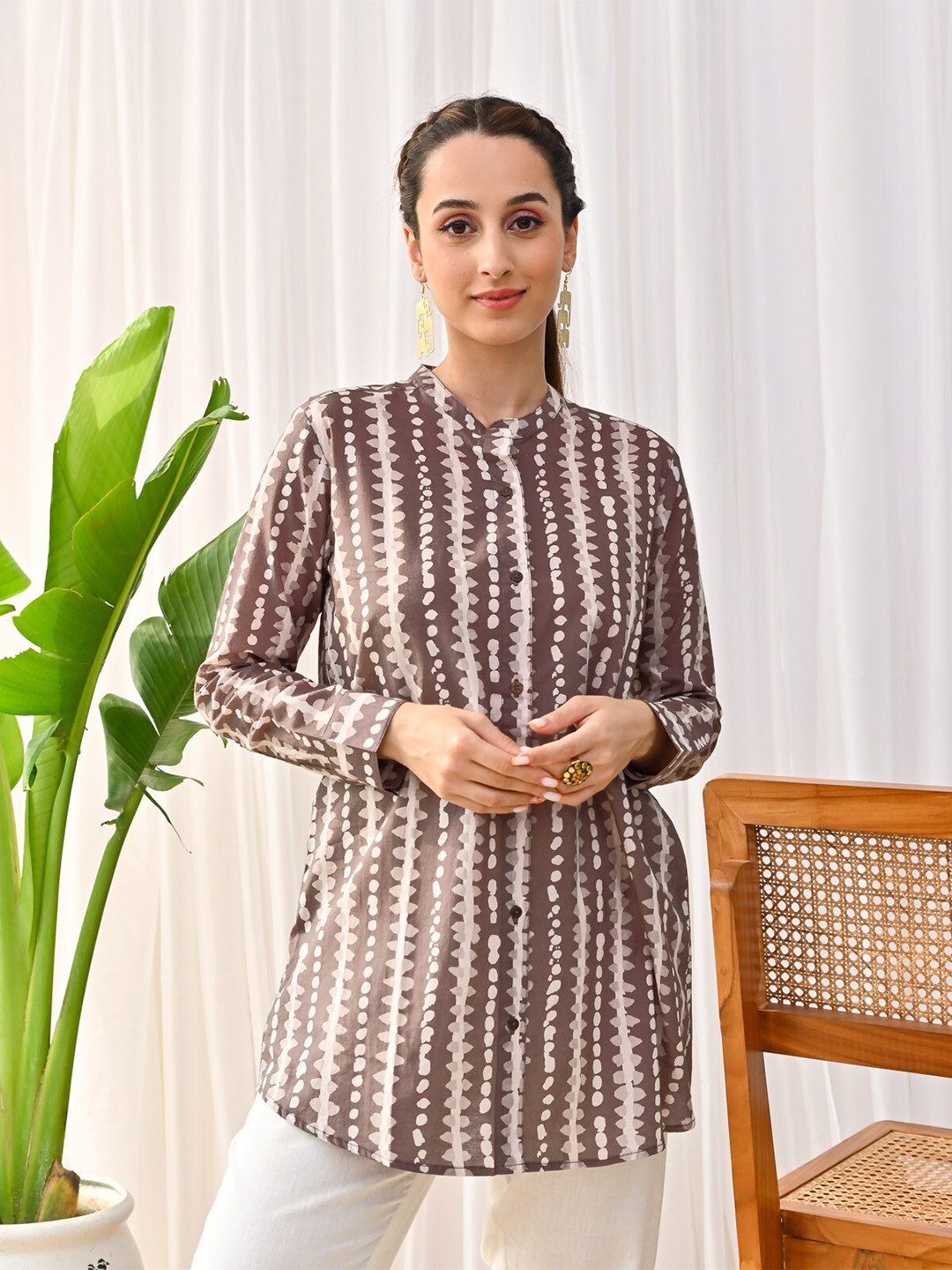 

Rustorange Abstract Printed Cotton Mandarin Collar Tunic, Grey