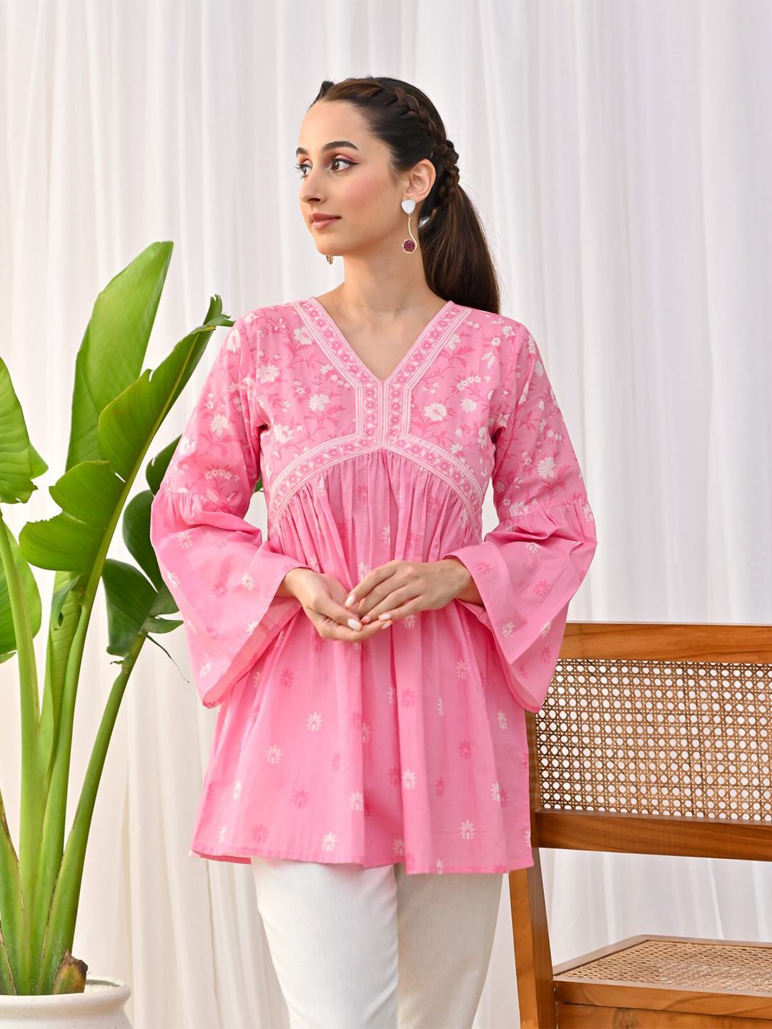 

Rustorange Floral Printed Cotton Mandarin Collar Tunic, Pink