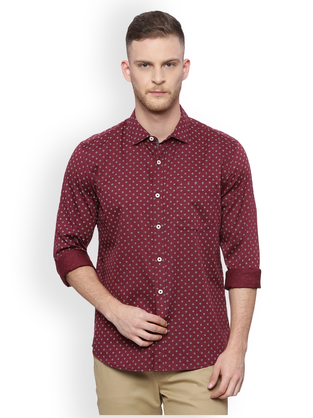 

Basics Men Maroon Slim Fit Printed Casual Shirt