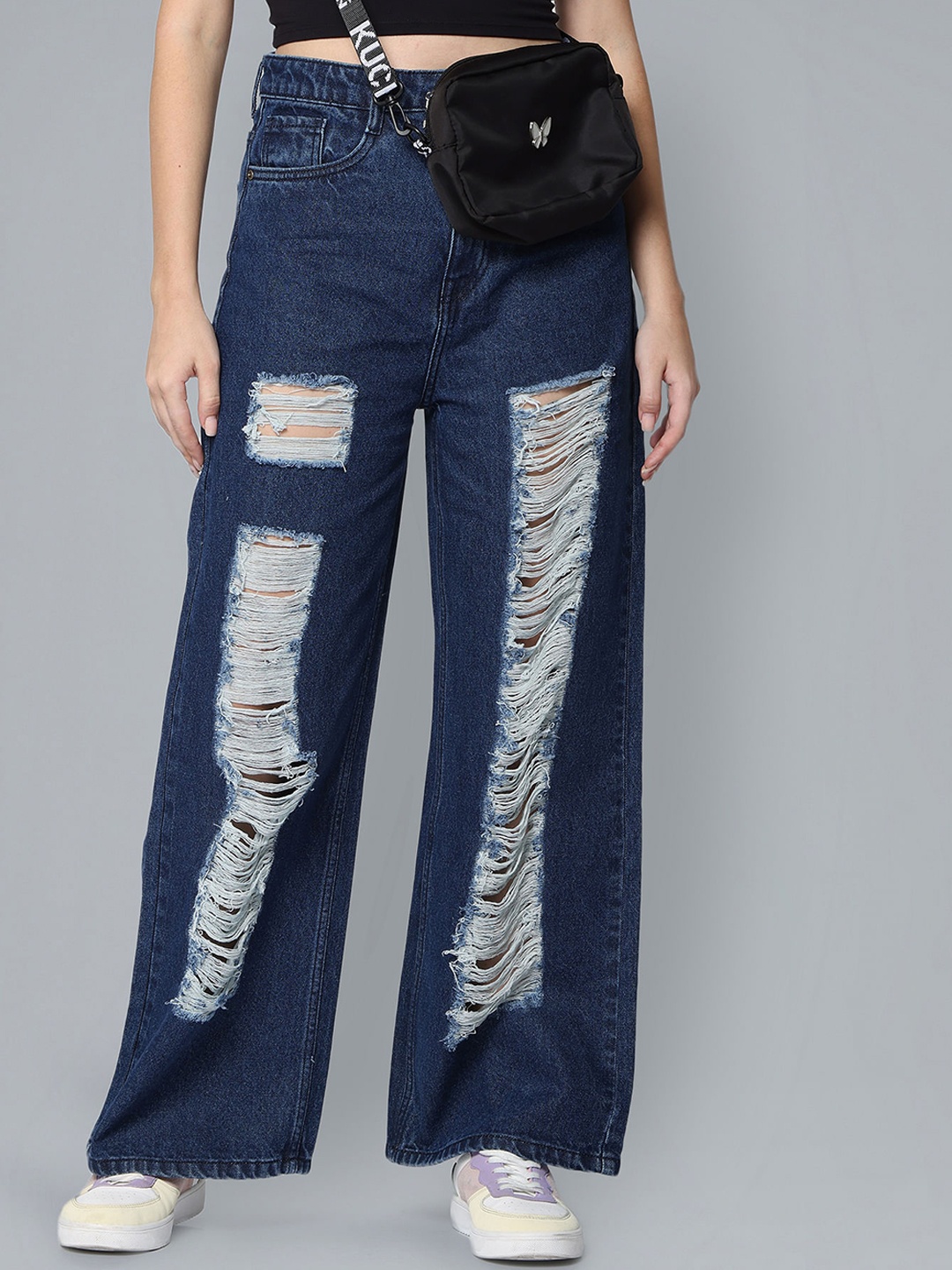 

Flying Machine Women Highly Distressed Light Fade Cotton Jeans, Blue