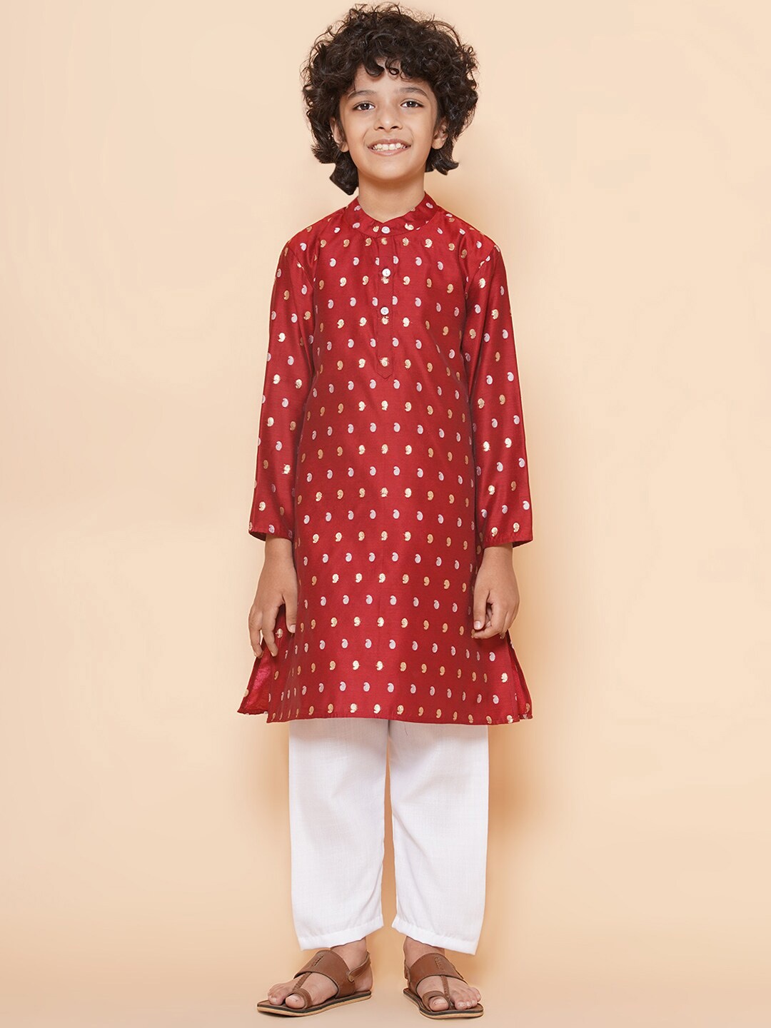 

Bittu By Bhama Boys Paisley Woven Design Kurta With Pyjamas, Maroon