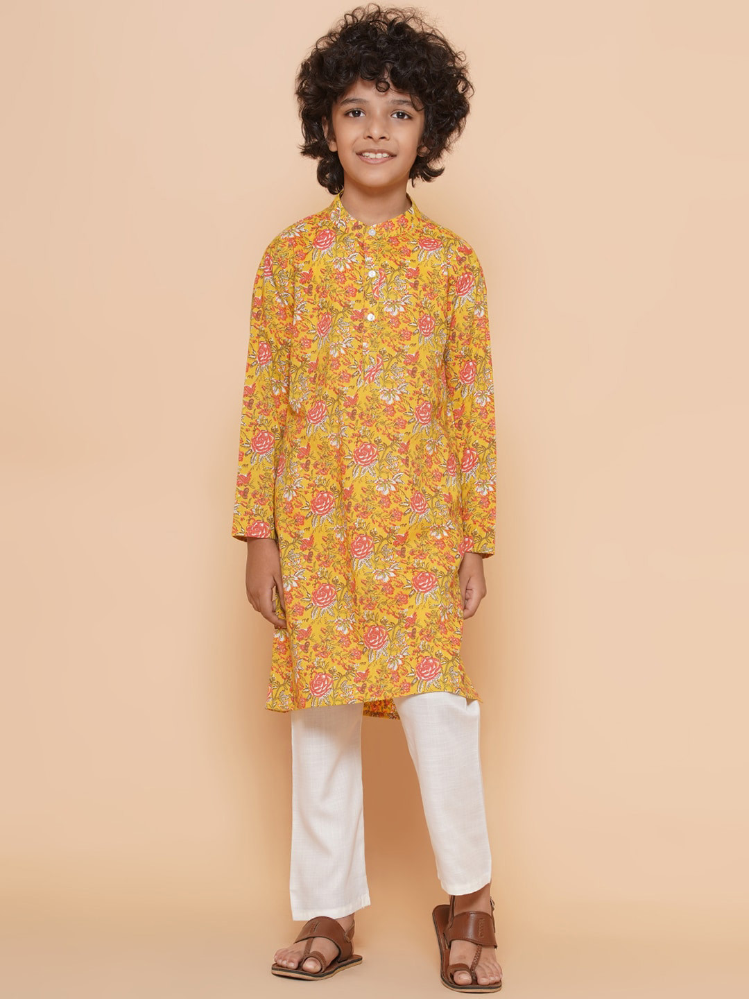 

Bittu By Bhama Boys Floral Printed Pure Cotton Kurta With Pyjamas, Mustard