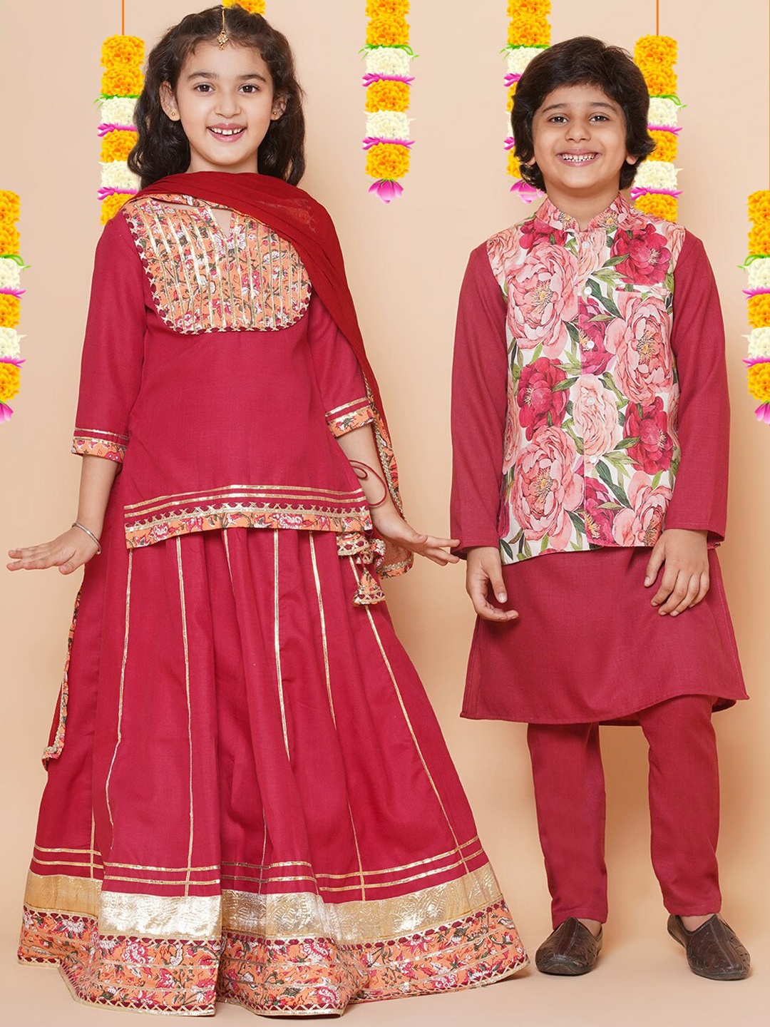 

Bittu By Bhama Boys Mandarin Collar Kurta With Pyjamas & Nehru Jacket, Maroon