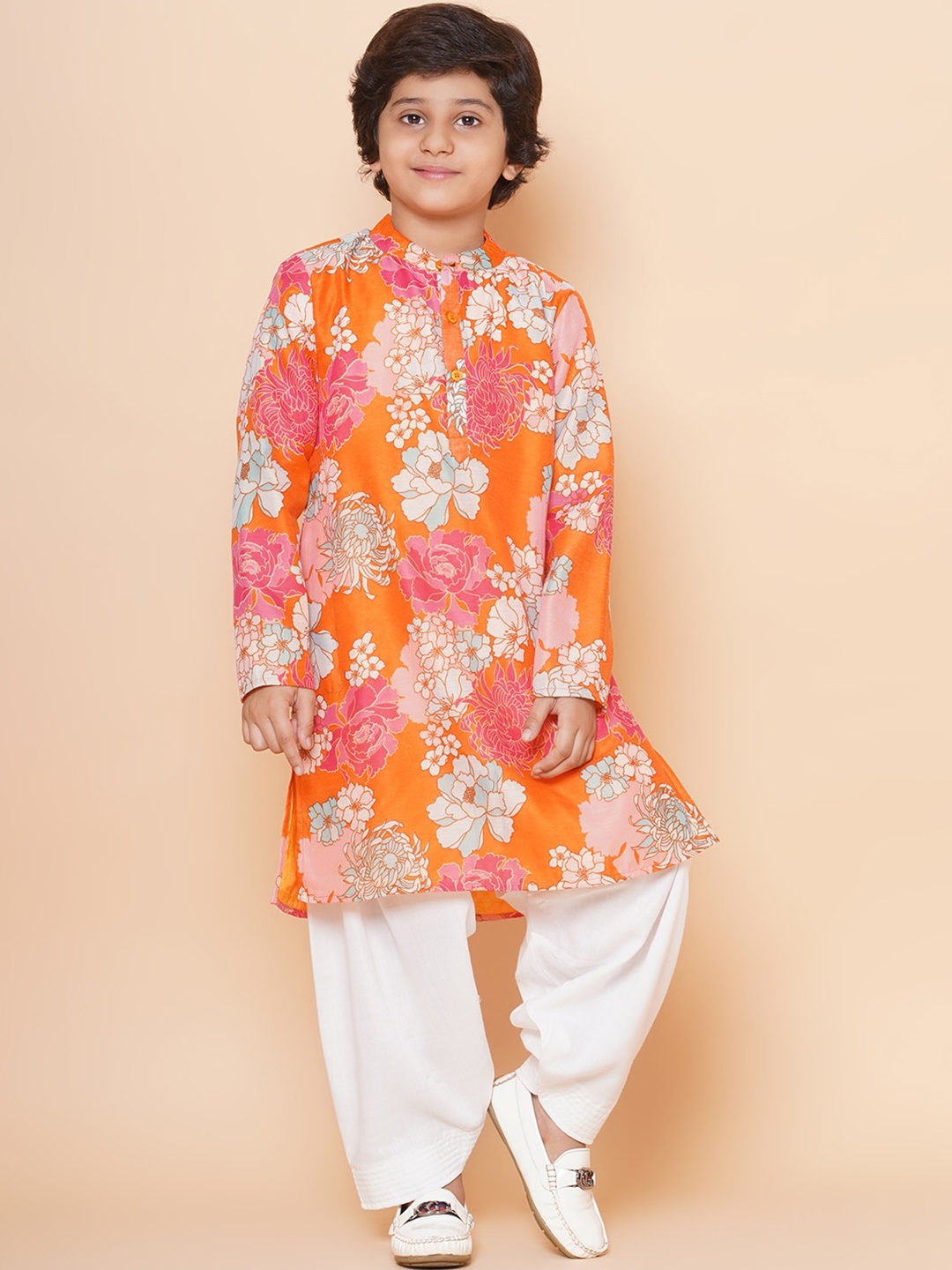 

Bittu By Bhama Boys Floral Printed Regular Kurta with Salwar, Orange