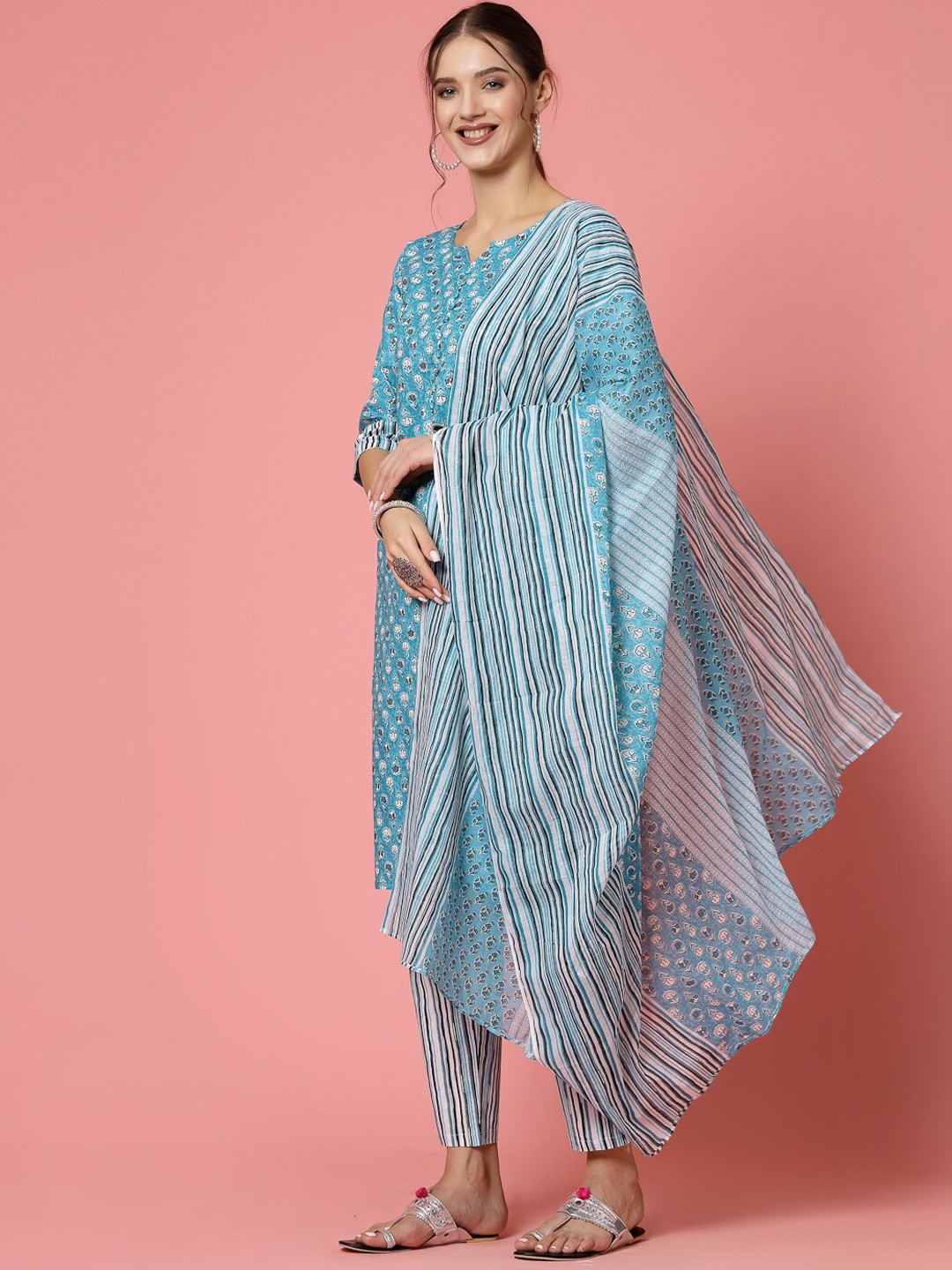 

Molly & Michel Floral Printed Regular Pure Cotton Kurti With Trousers & Dupatta, Turquoise blue