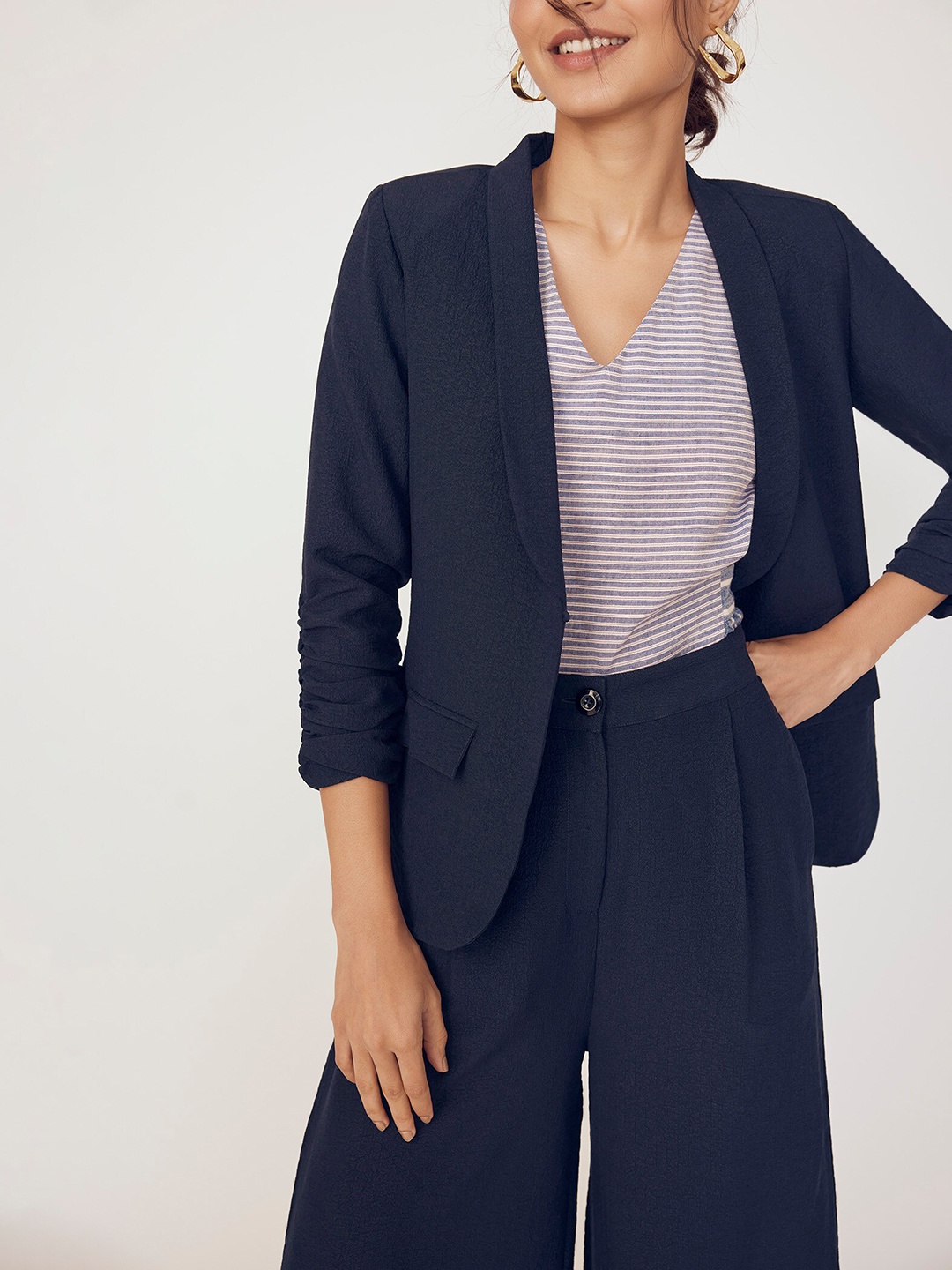 

The Label Life Ruched Sleeves Single-Breasted Blazer, Navy blue