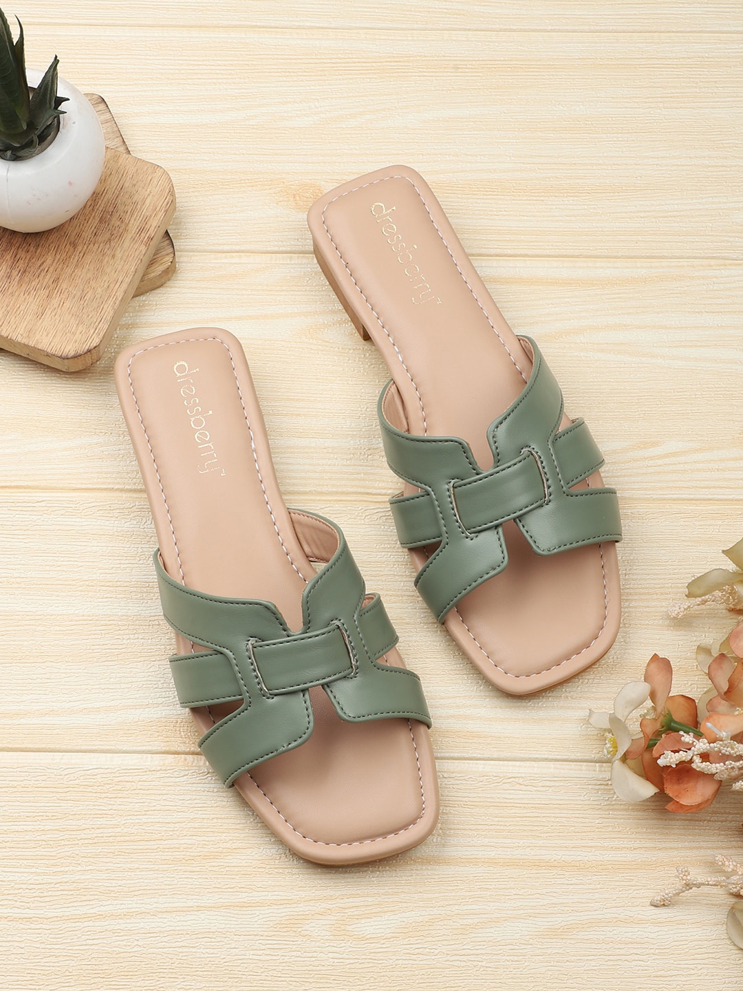 

DressBerry Green Interlock Strap Open Toe Flats