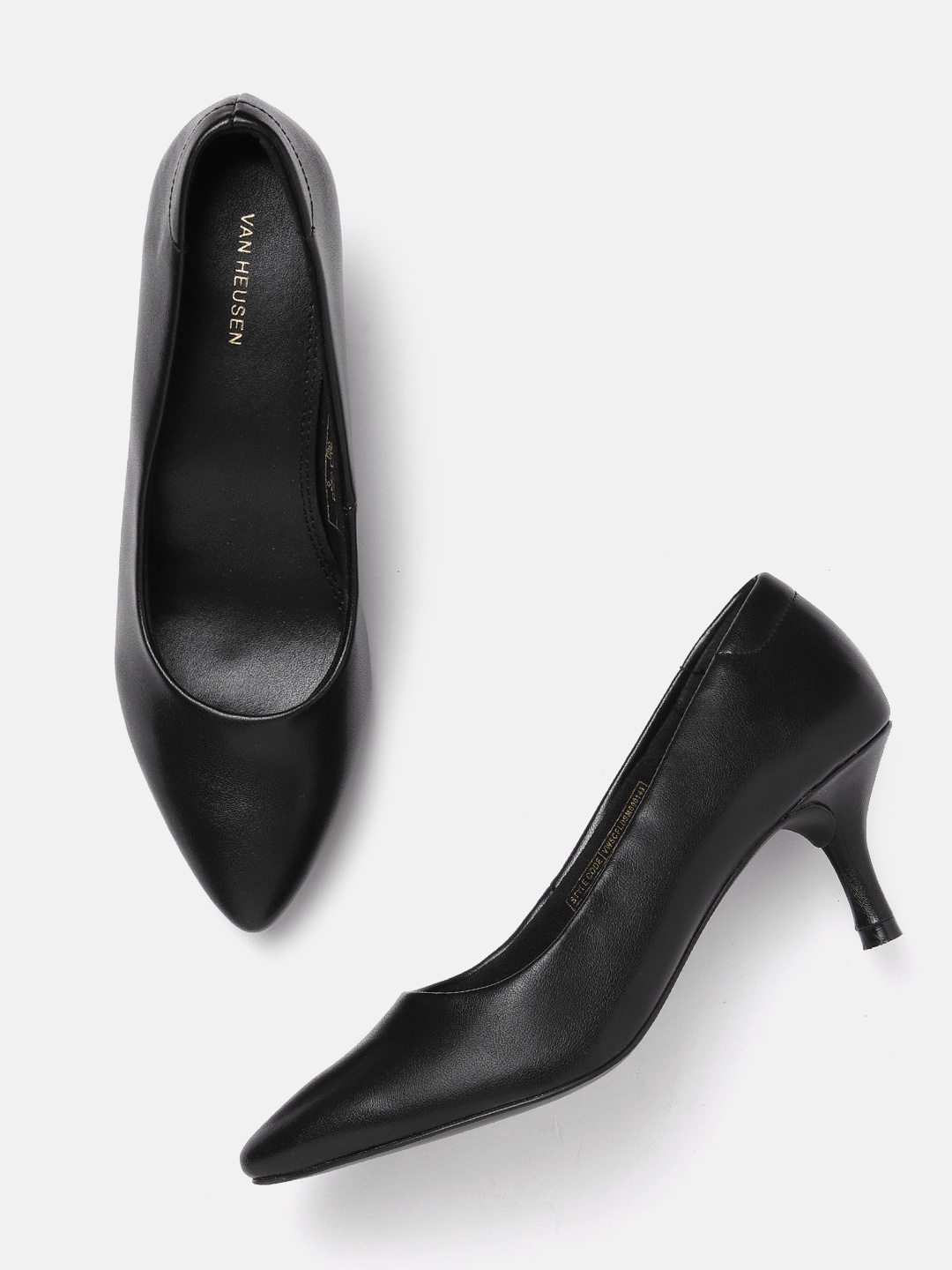 

Van Heusen Woman Slim Heel Pumps, Black