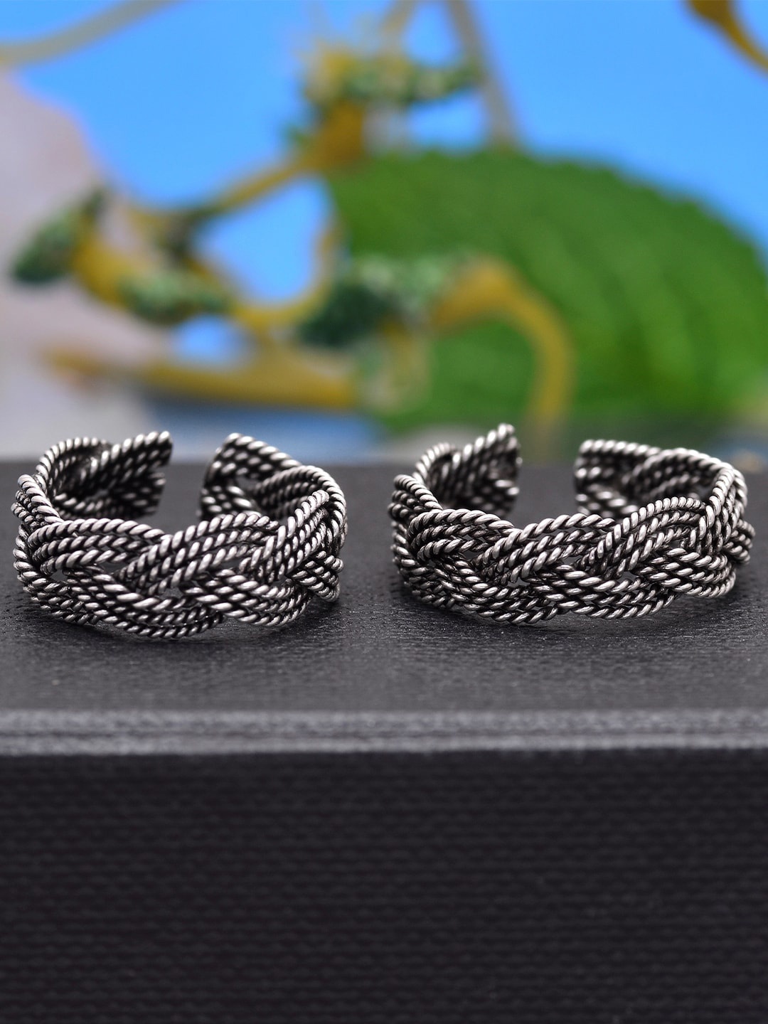 

Abhooshan Set Of 2 92.5 Sterling Silver Oxidized Adjustable Toe Rings