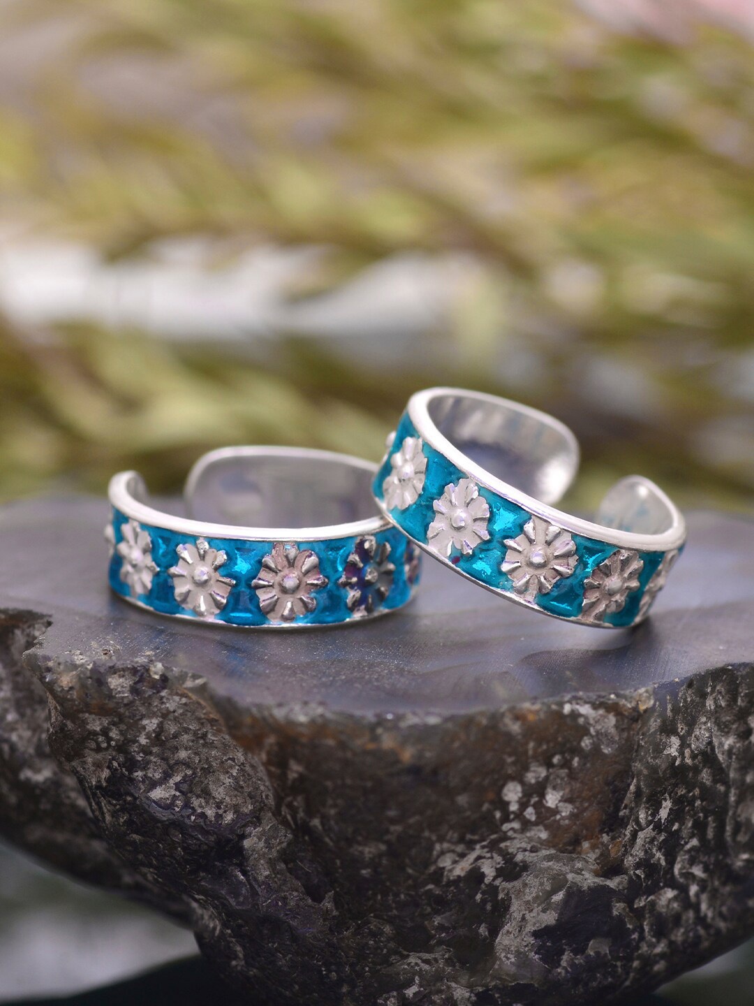 

Abhooshan Set Of 2 92.5 Sterling Silver Adjustable Toe Rings
