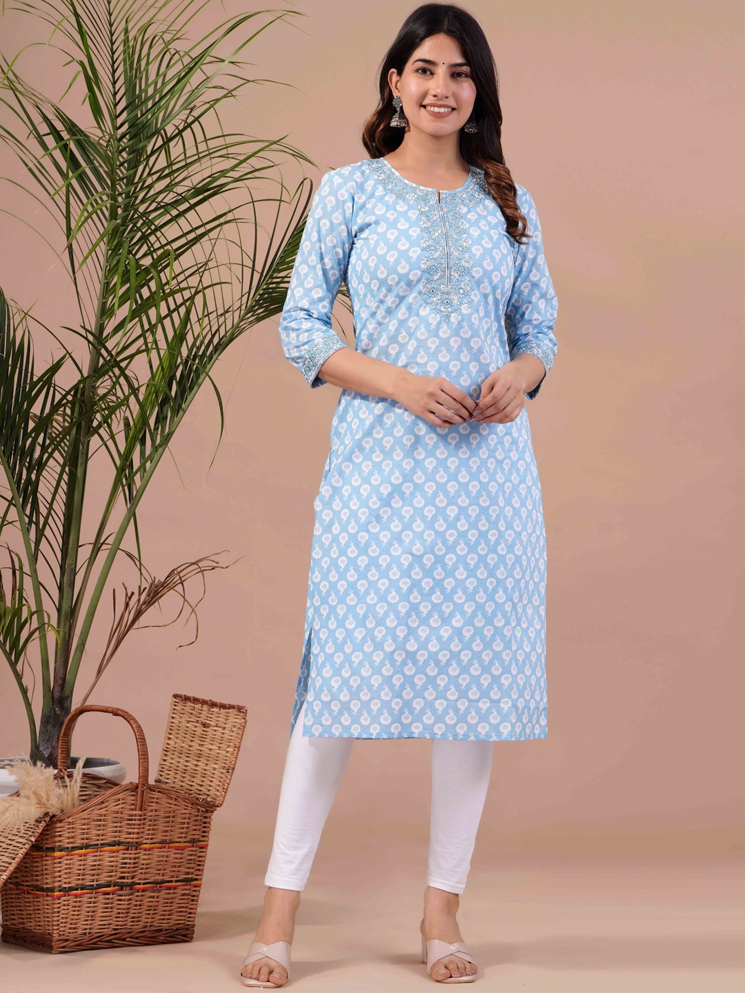 

FASHION DEPTH Geometric Printed Beads and Stones Pure Cotton Straight Kurta, Blue