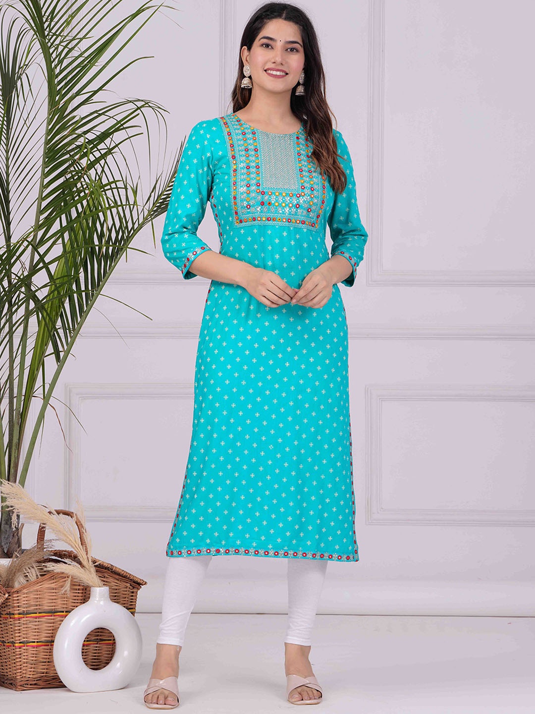 

FASHION DEPTH Floral Printed Mirror Work Straight Kurta, Blue