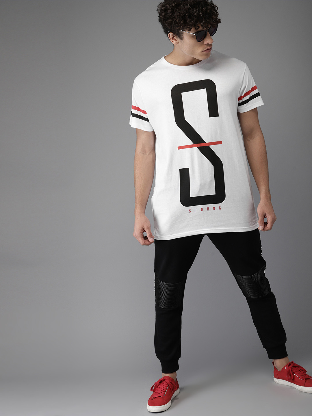 

Moda Rapido Men White Printed Round Neck Longline T-shirt