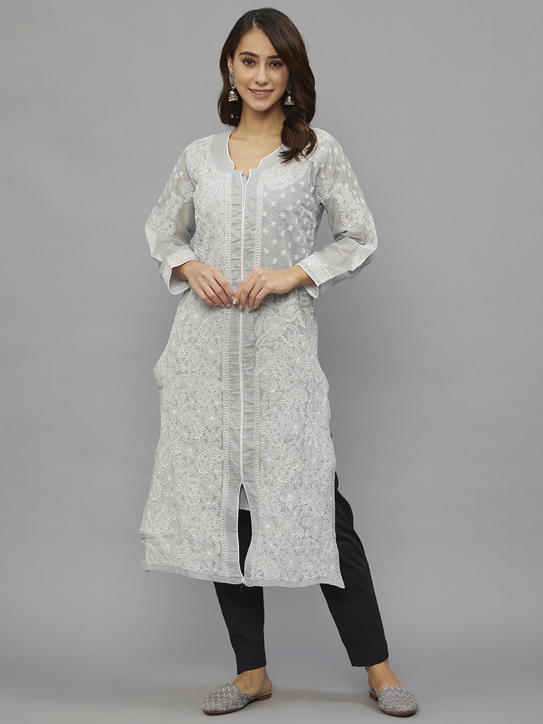 

Ethnava Ethnic Motifs Embroidered Pure Cotton Chikankari Kurta, Grey