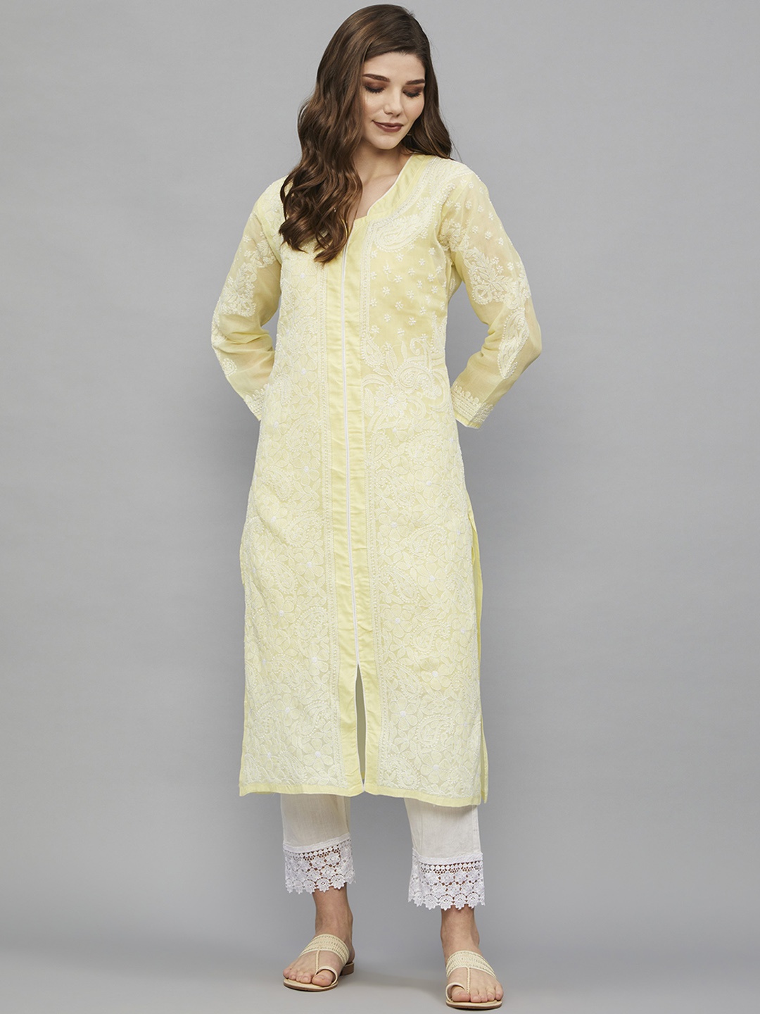 

Ethnava Ethnic Motifs Embroidered Pure Cotton Chikankari Kurta, Lime green