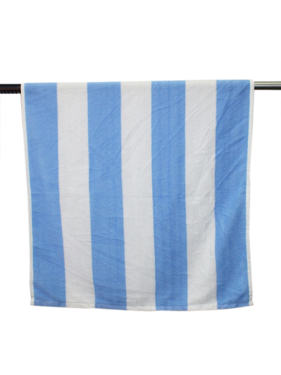 

Lushomes 2-Pcs Blue & White Striped 225 GSM Microfiber Bath Towels