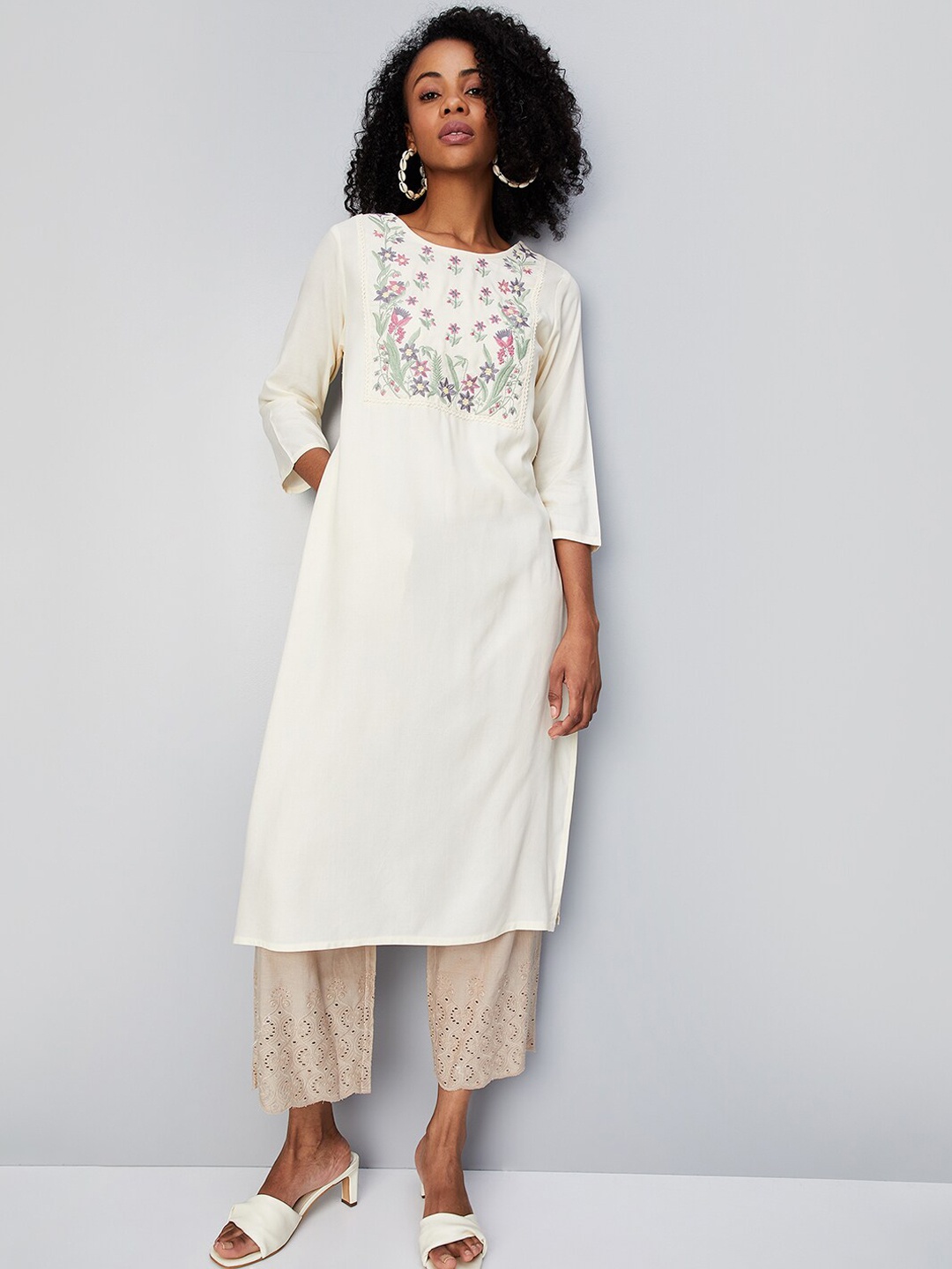 

max Floral Yoke Design Thread Work Straight Kurta, Beige