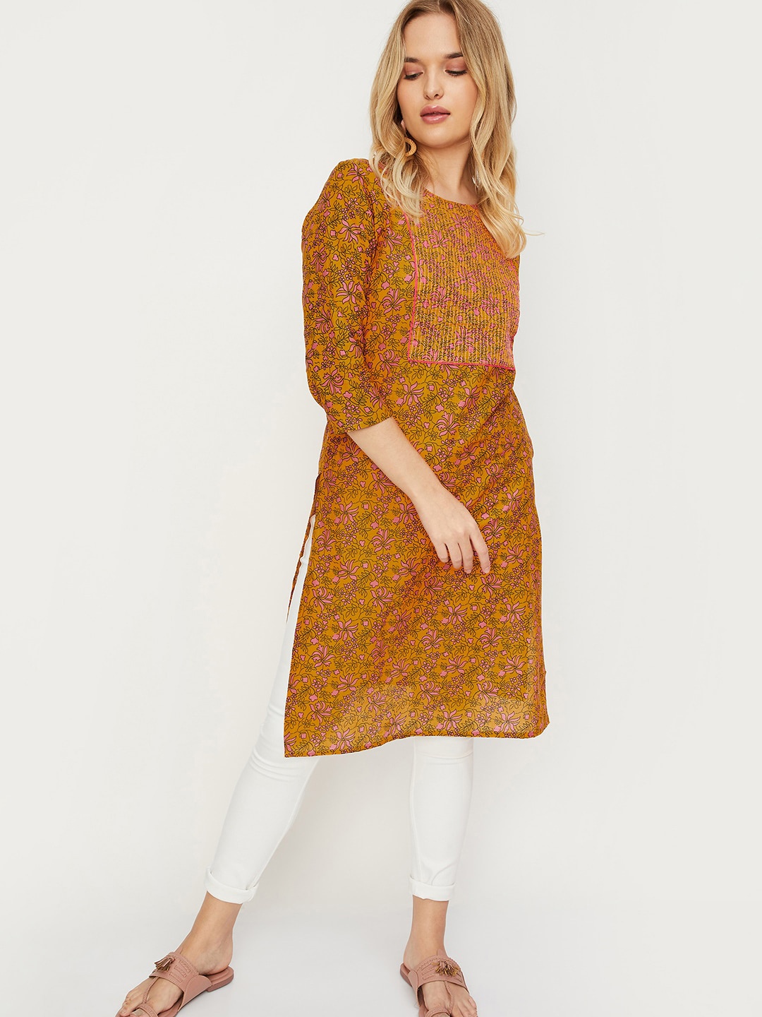 

max Floral Printed Straight Kurta, Orange