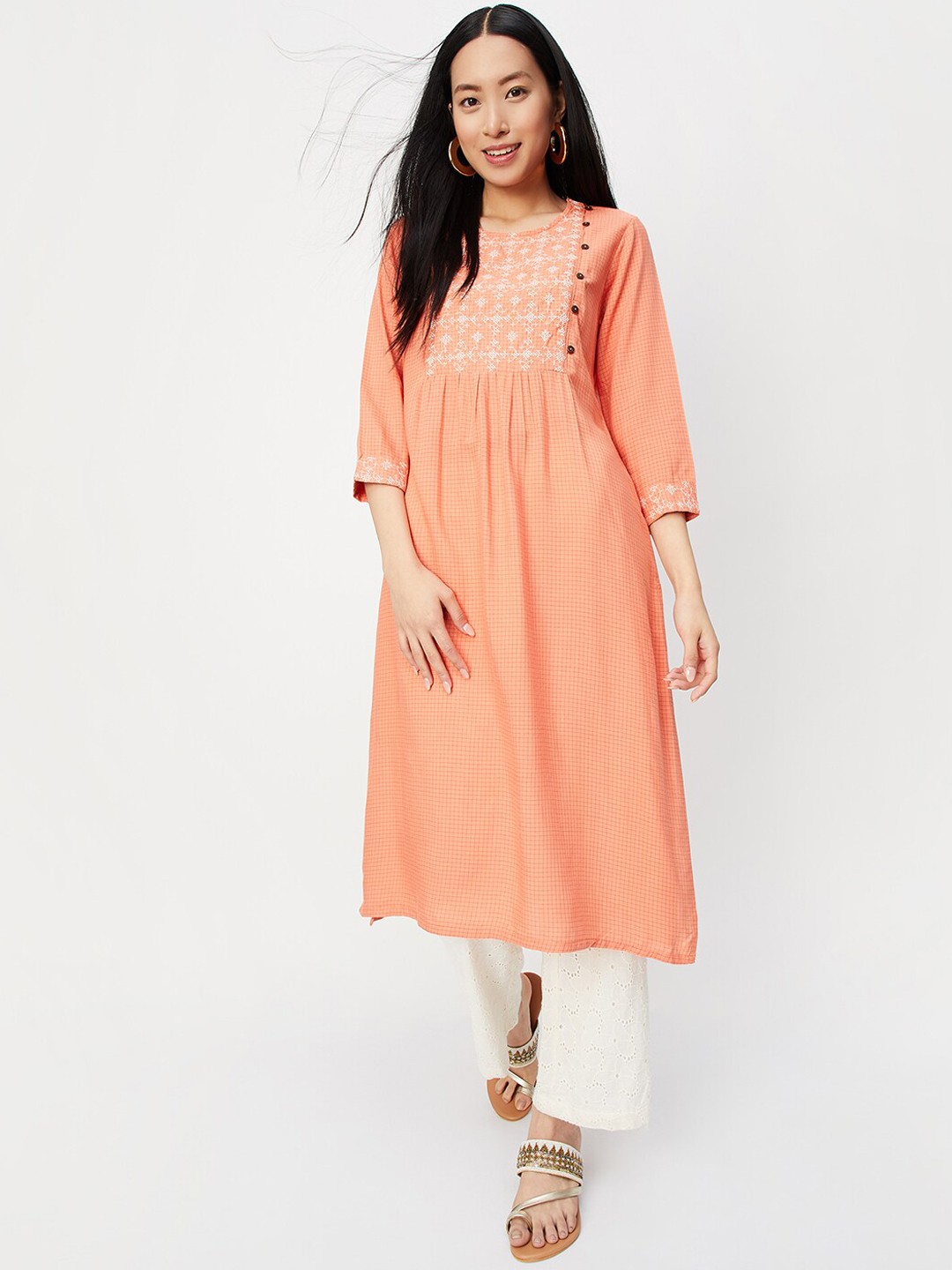 

max Floral Yoke Design Pure Cotton A-line Kurta, Green