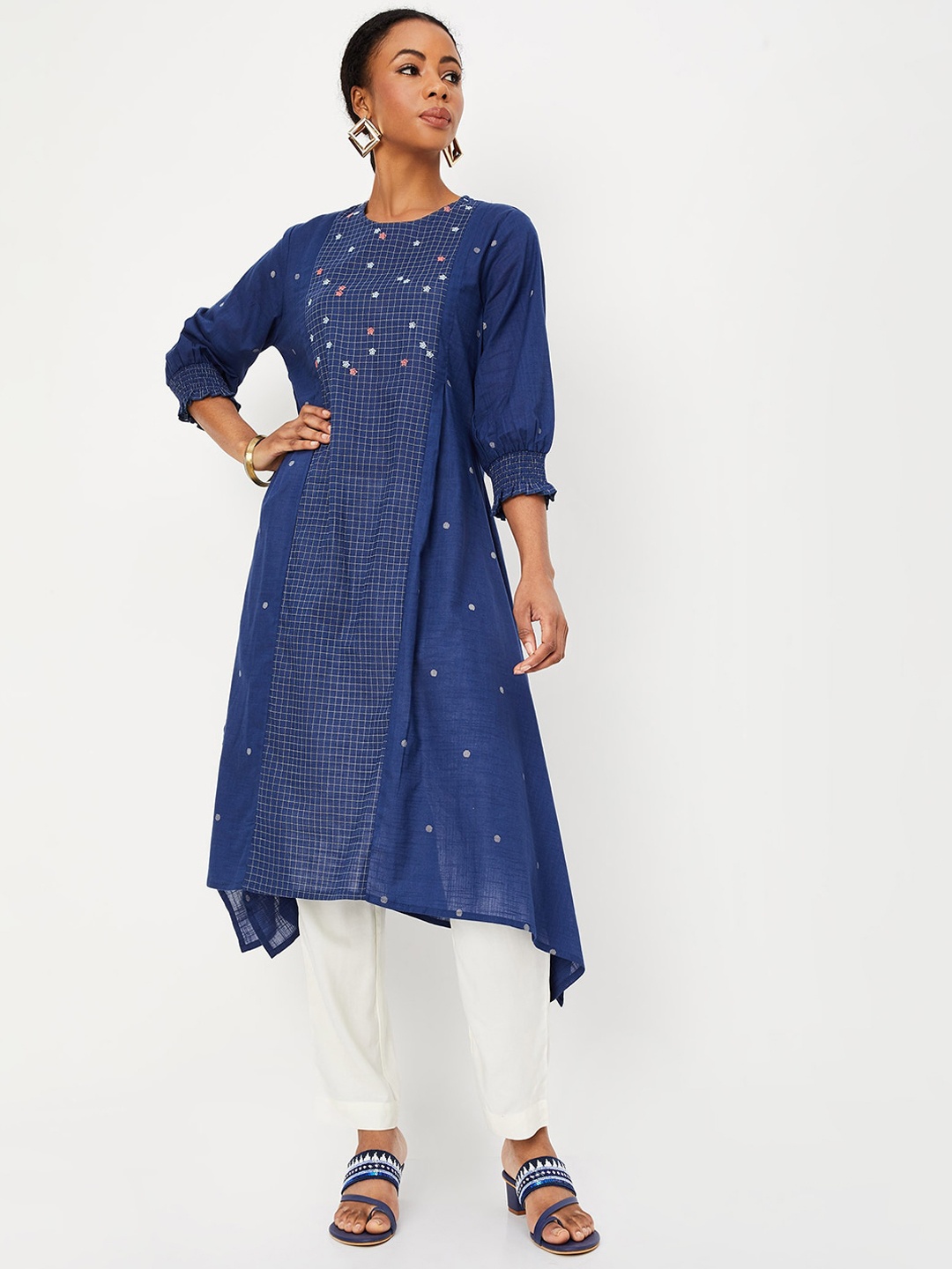 

max Floral Embroidered Straight Kurta, Blue