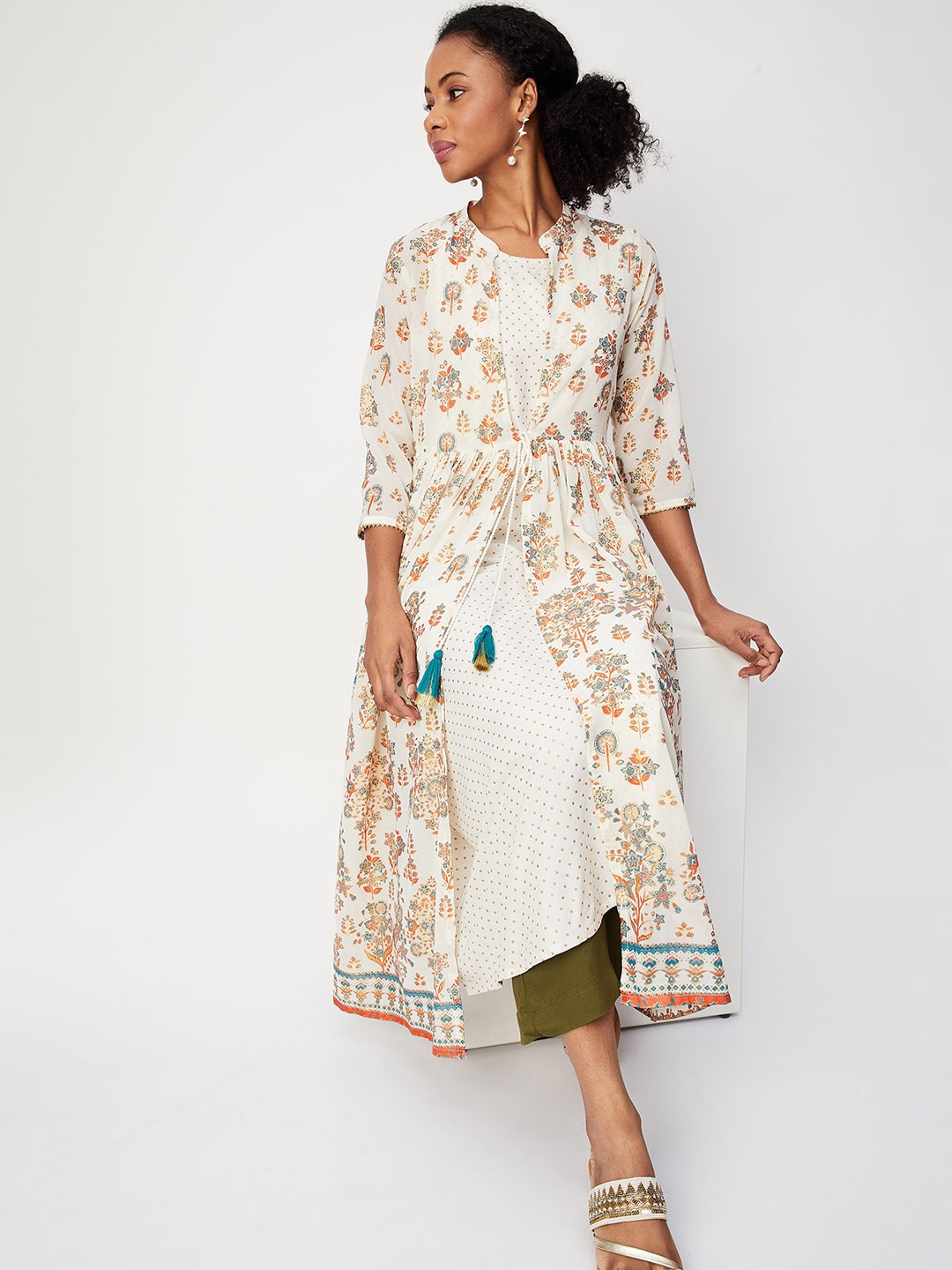 

max Polka Dots Printed Sleeveless Georgette Kurta A-Line With A Jacket, Beige