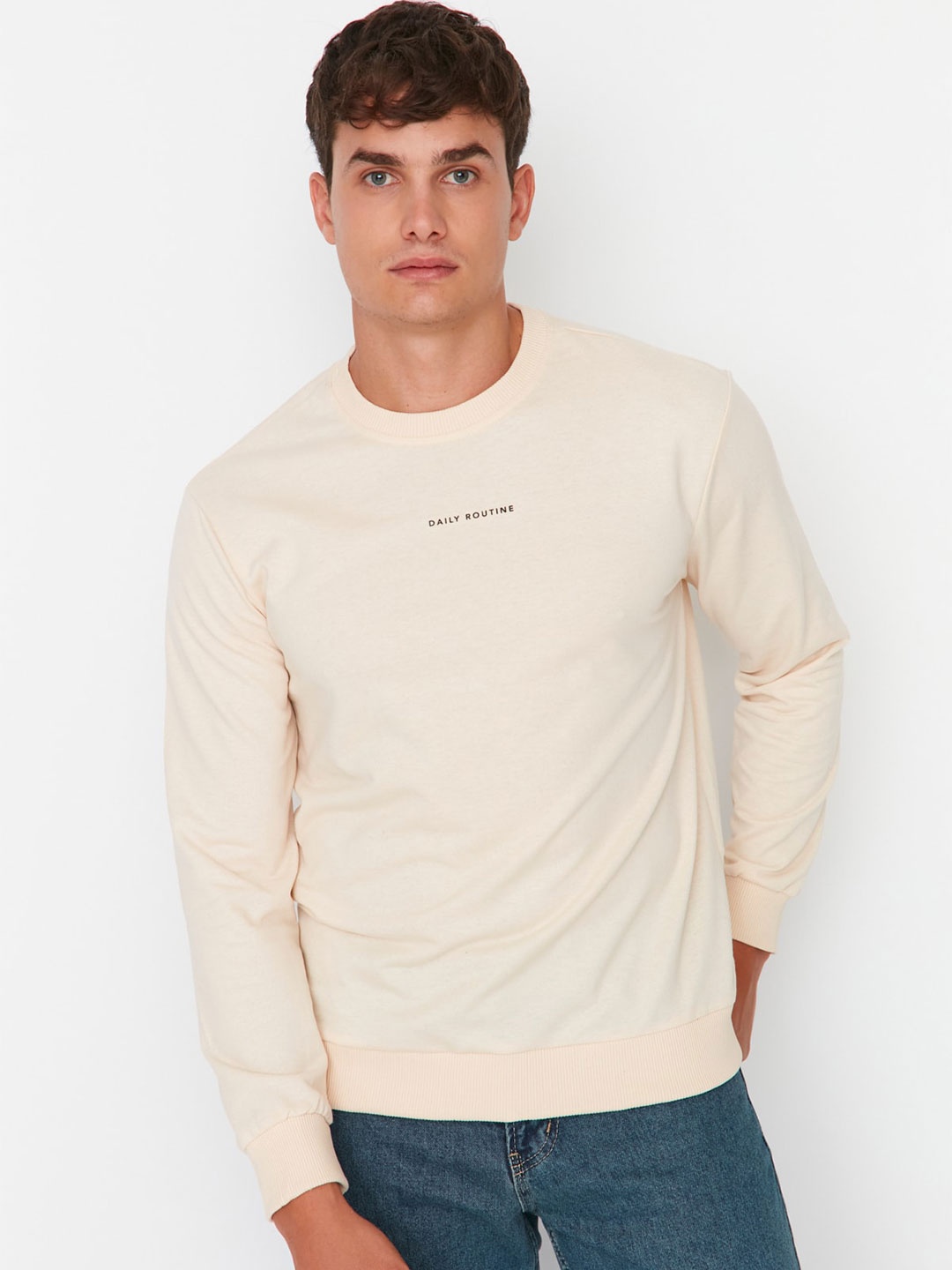 

Trendyol Men Solid Pullover Sweatshirt, Off white