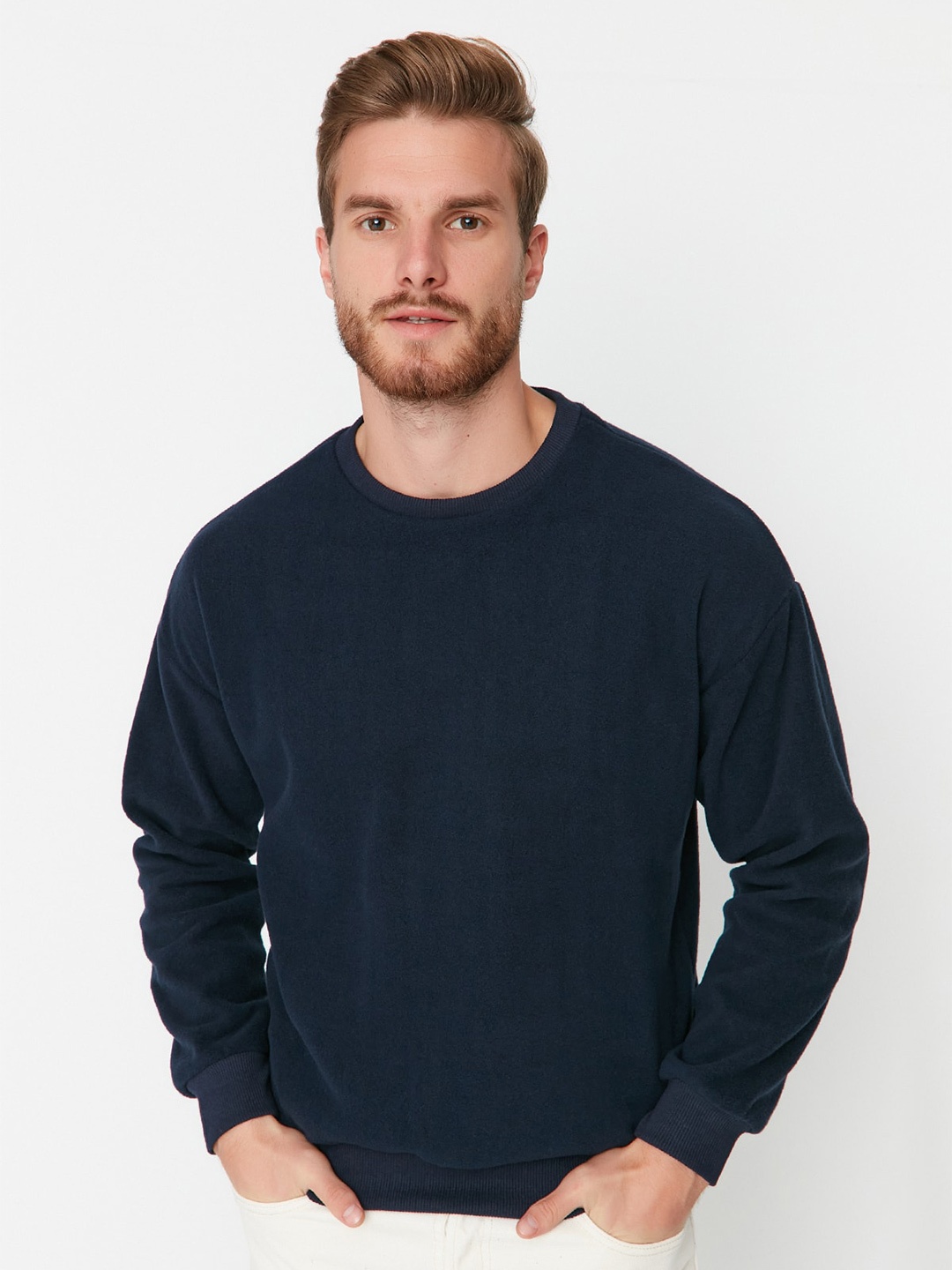 

Trendyol Round Neck Pullover Sweatshirt, Navy blue