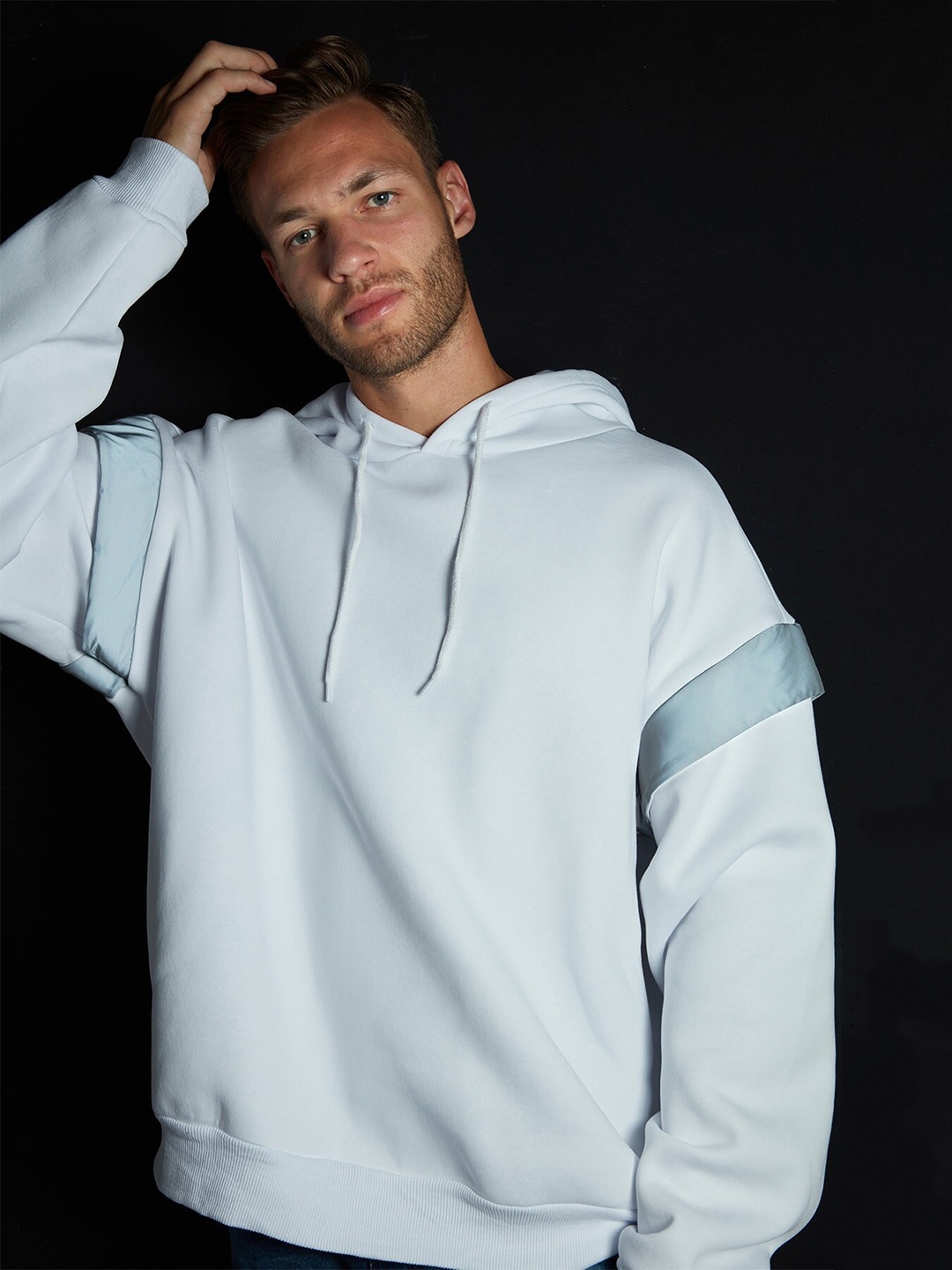 

Trendyol Hooded Pullover Sweatshirt, Blue
