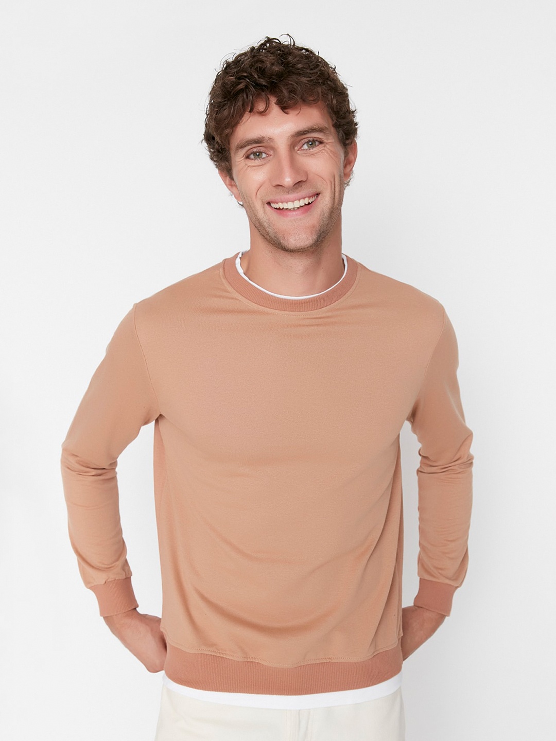 

Trendyol Round Neck Pullover Sweatshirt, Camel brown