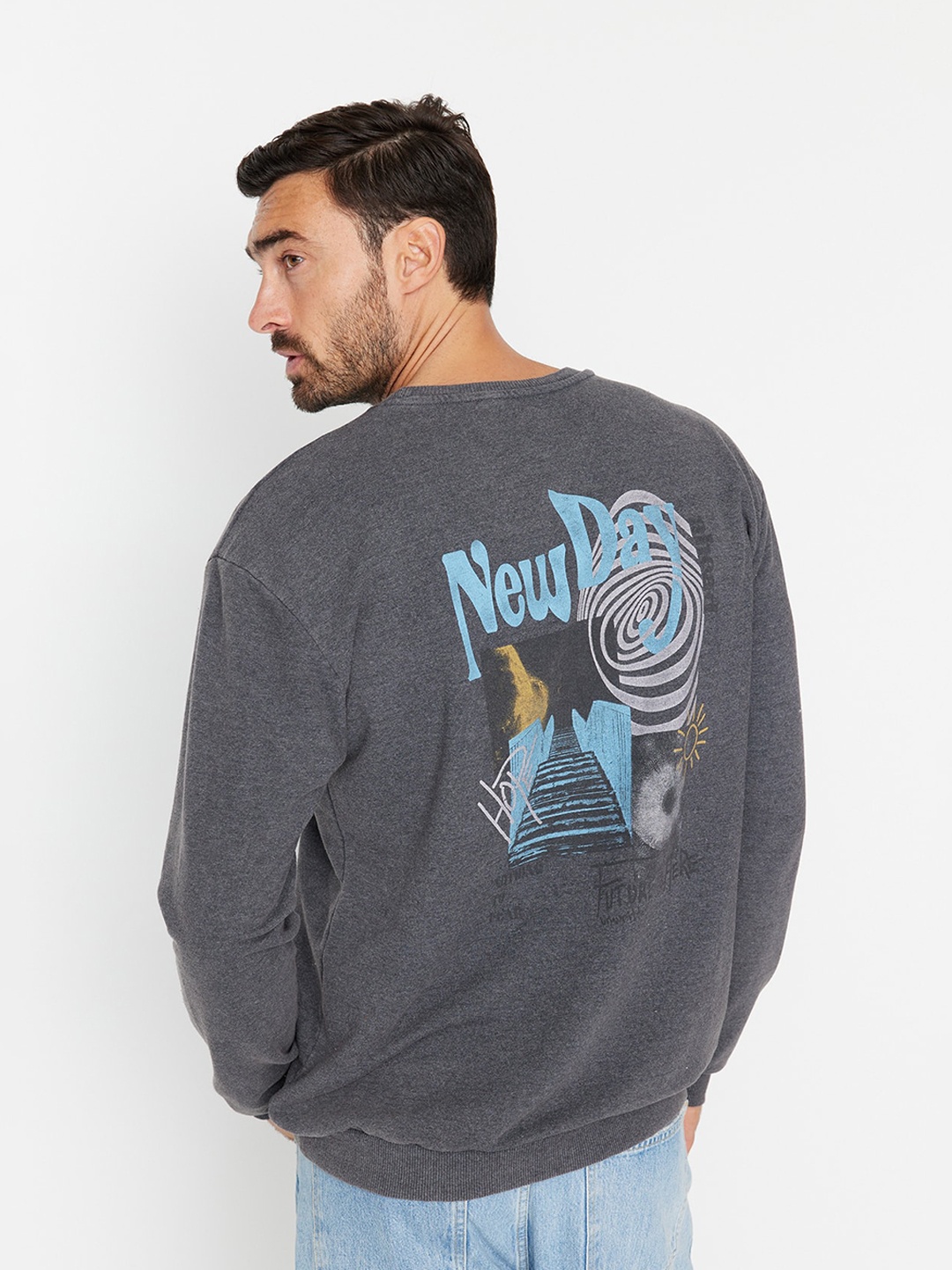 

Trendyol Graphic Printed Pullover Sweatshirt, Grey