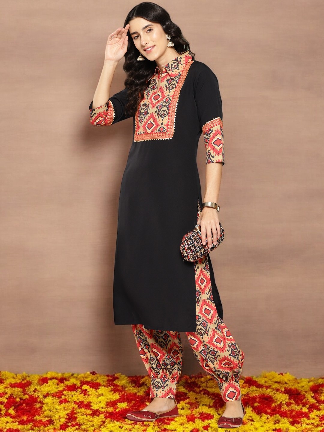 

Ahalyaa Women Ethnic Motifs Printed Regular Gotta Patti Kurta with Patiala, Black