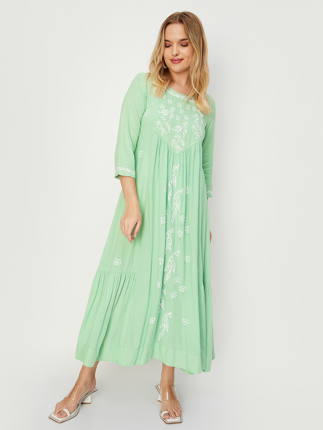 

max Floral Embroidered Maxi Dress, Green
