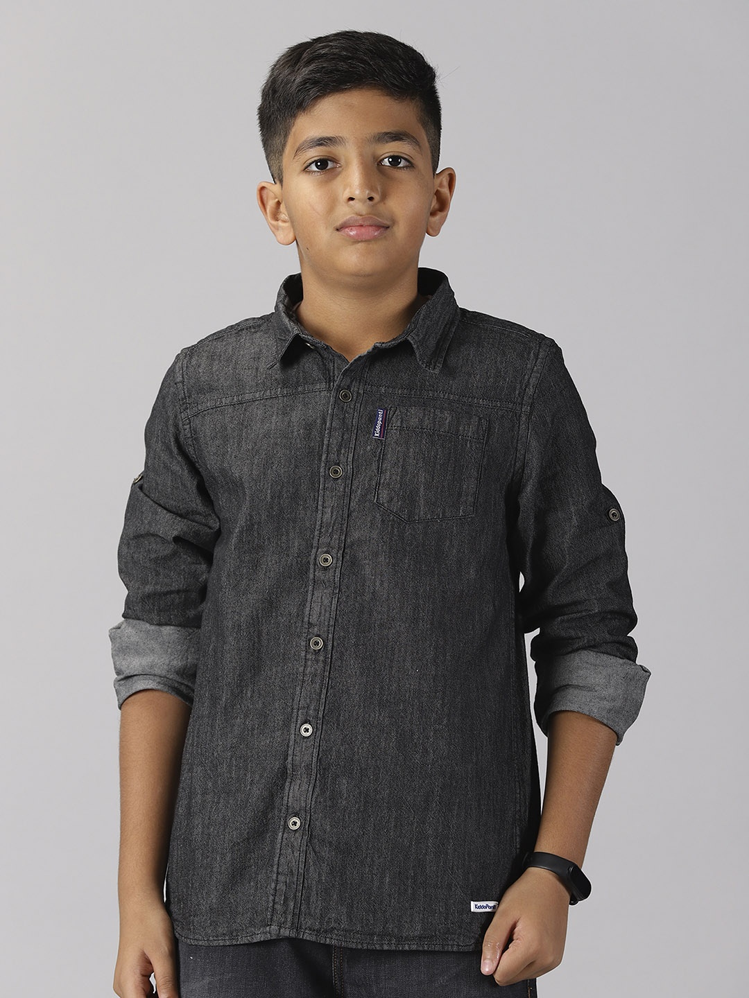 

KiddoPanti Boys Spread Collar Long Sleeve Denim Casual Shirt, Black