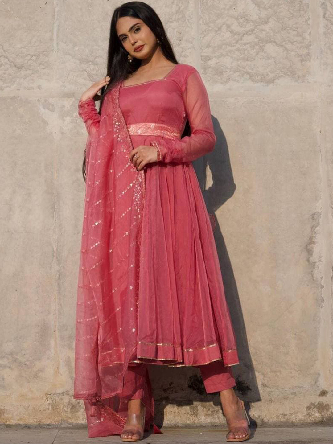

BLACK SCISSOR Embellished Gotta Patti Chanderi Anarkali Kurta With Dupatta, Peach