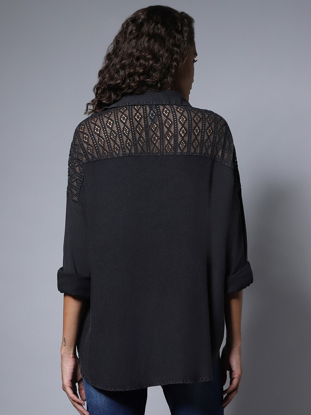 

High Star Cotton Spread Collar Long Sleeves Solid Oversized Longline Shirts, Black