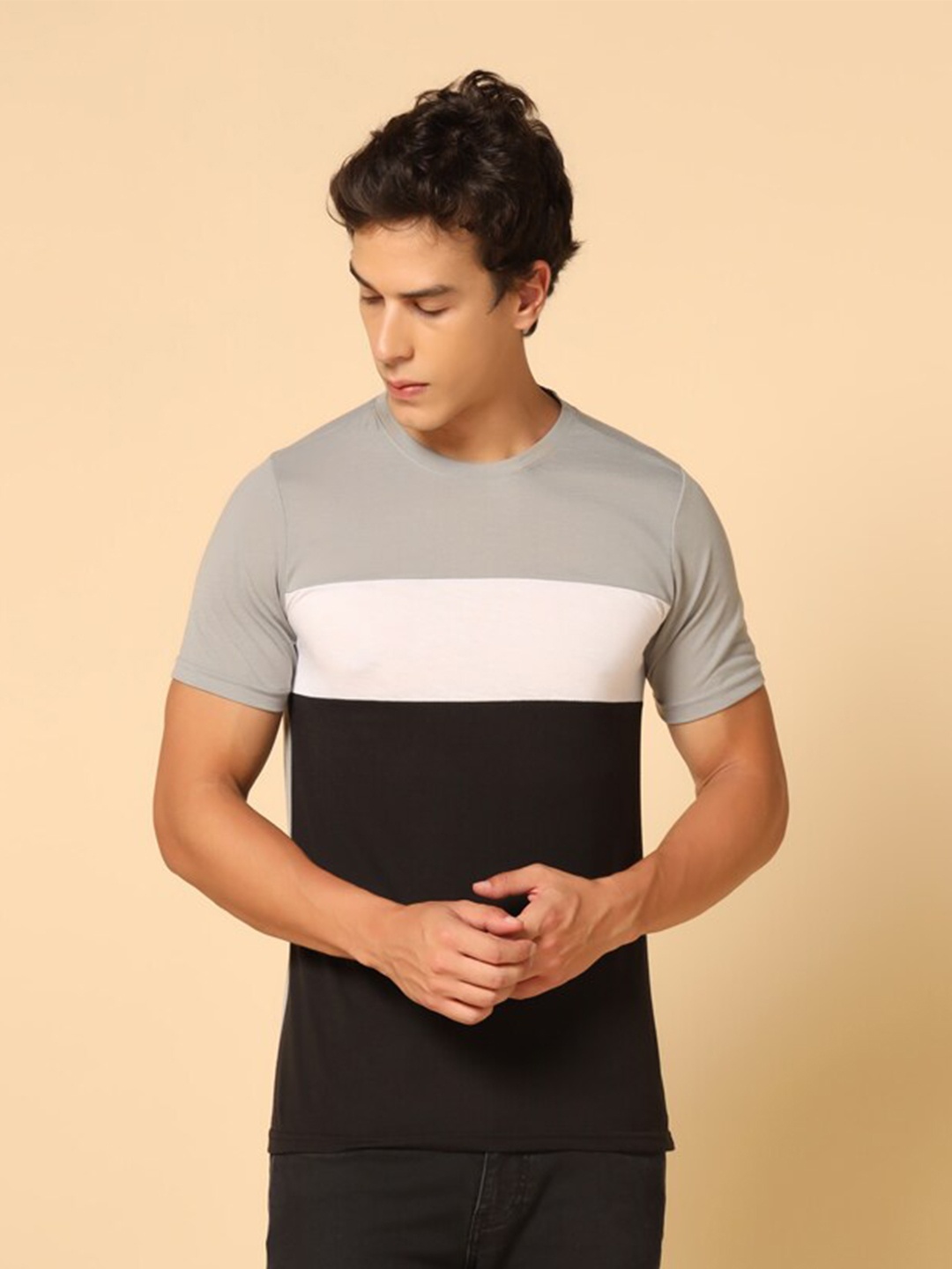 

INKKR Colourblocked Casual T-shirt, Grey