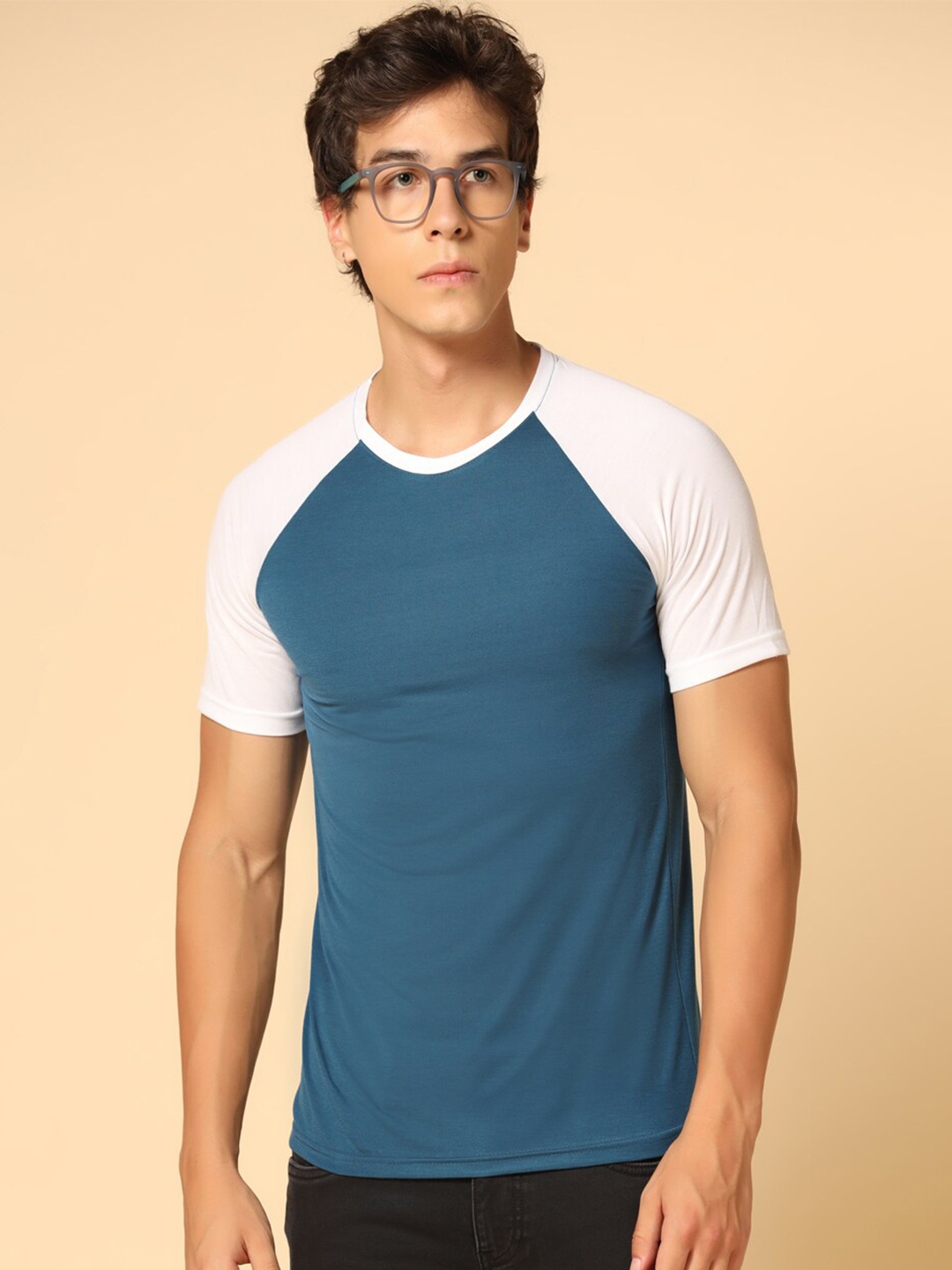

INKKR Colourblocked Raglan Sleeves Casual T-shirt, Blue