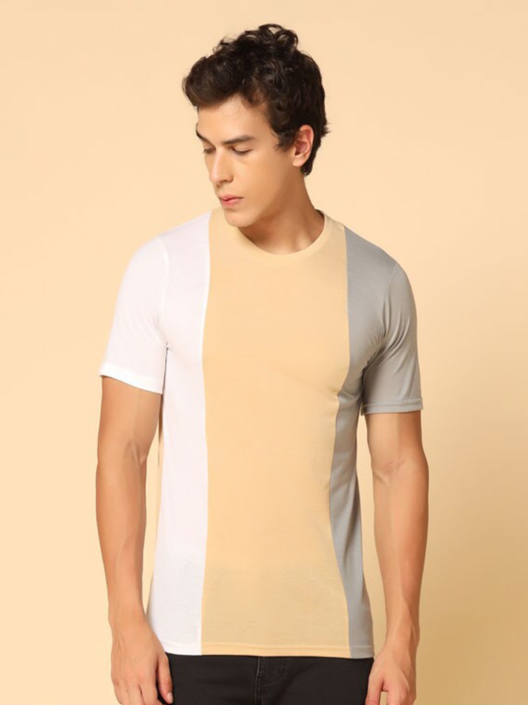 

INKKR Colourblocked Casual T-shirt, White