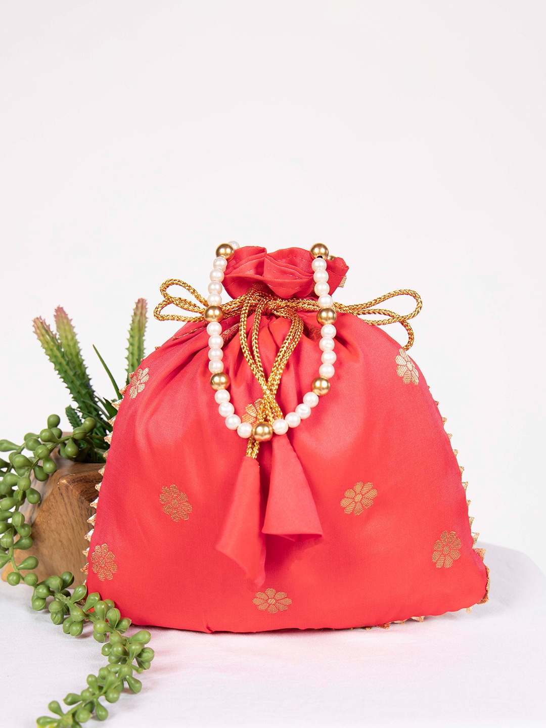 

LOOKNBOOK ART Embellished Tasselled Potli Clutch, Rose gold