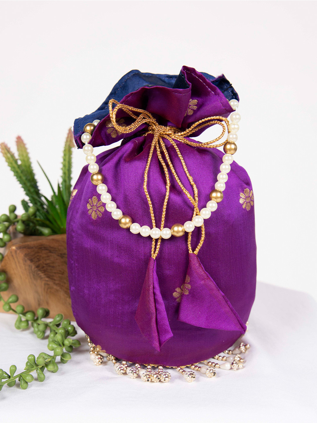 

LOOKNBOOK ART Embellished Tasselled Potli Clutch, Purple