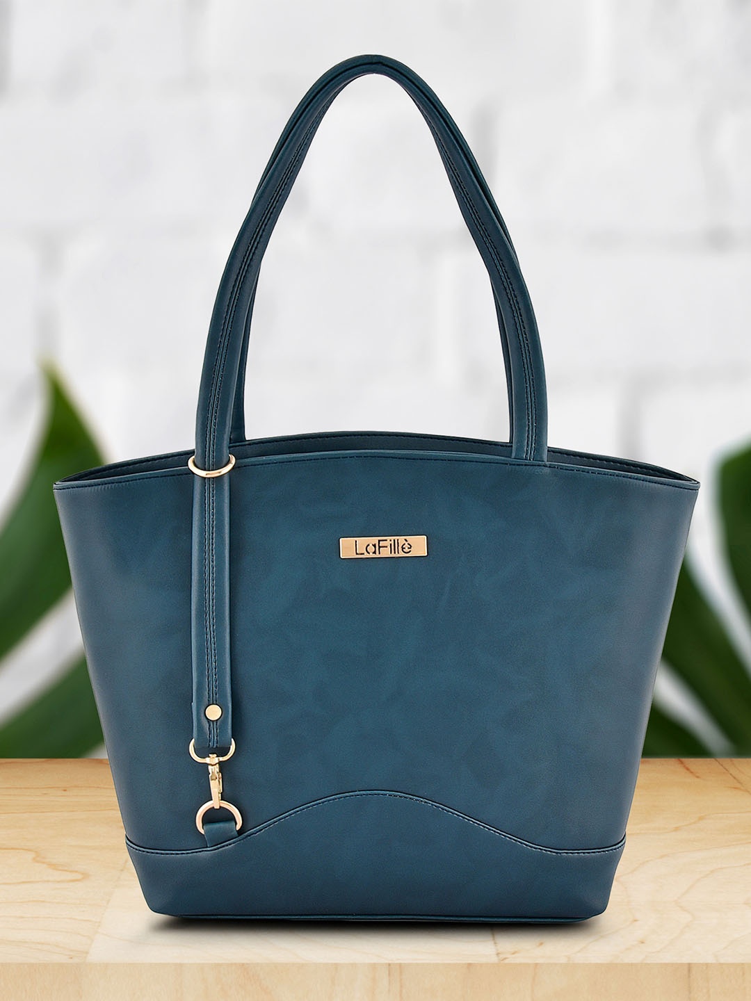 

LaFille Structured Shoulder Bag, Navy blue