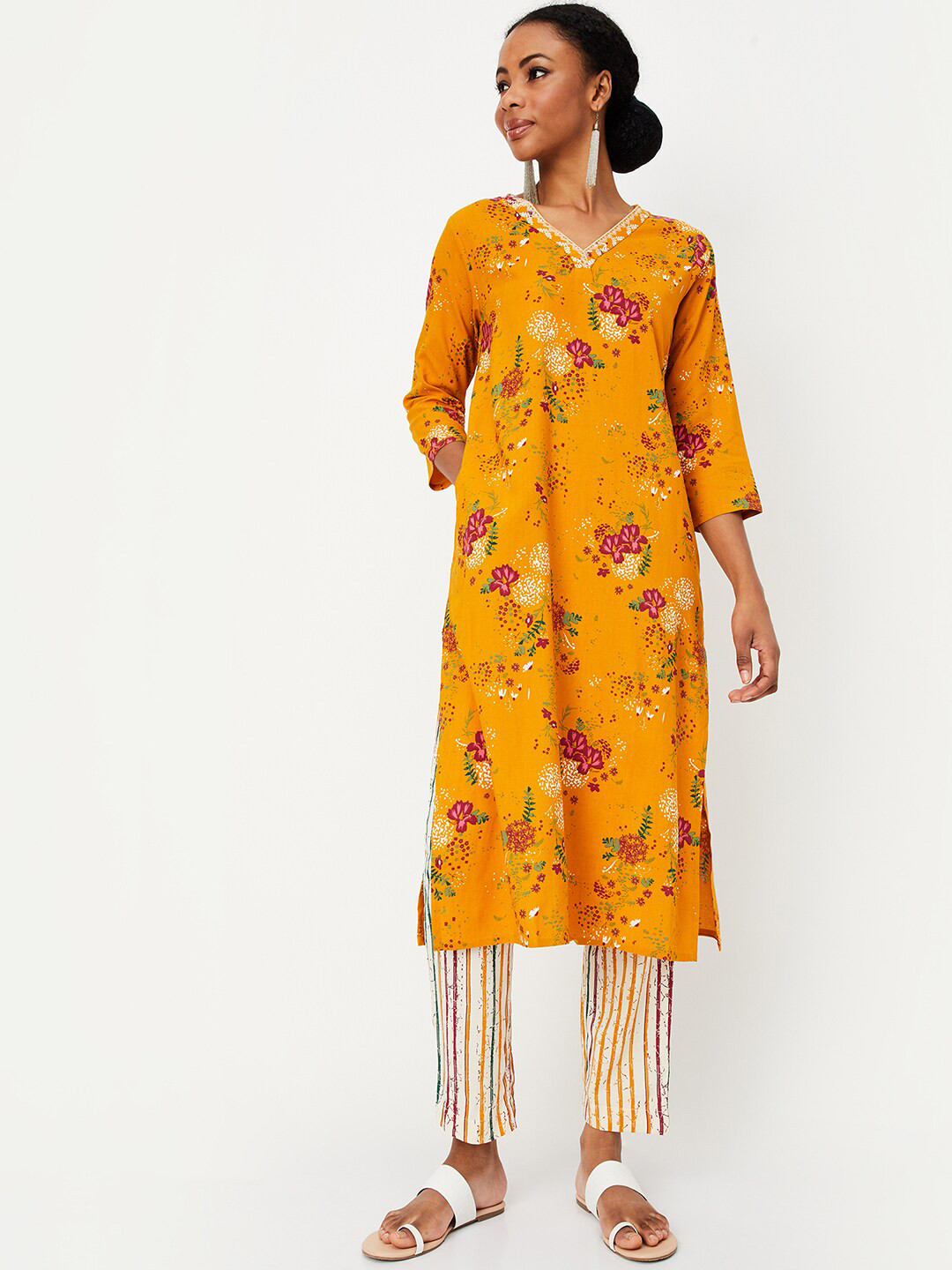 

max Floral Printed Straight Kurta with Trousers, Yellow
