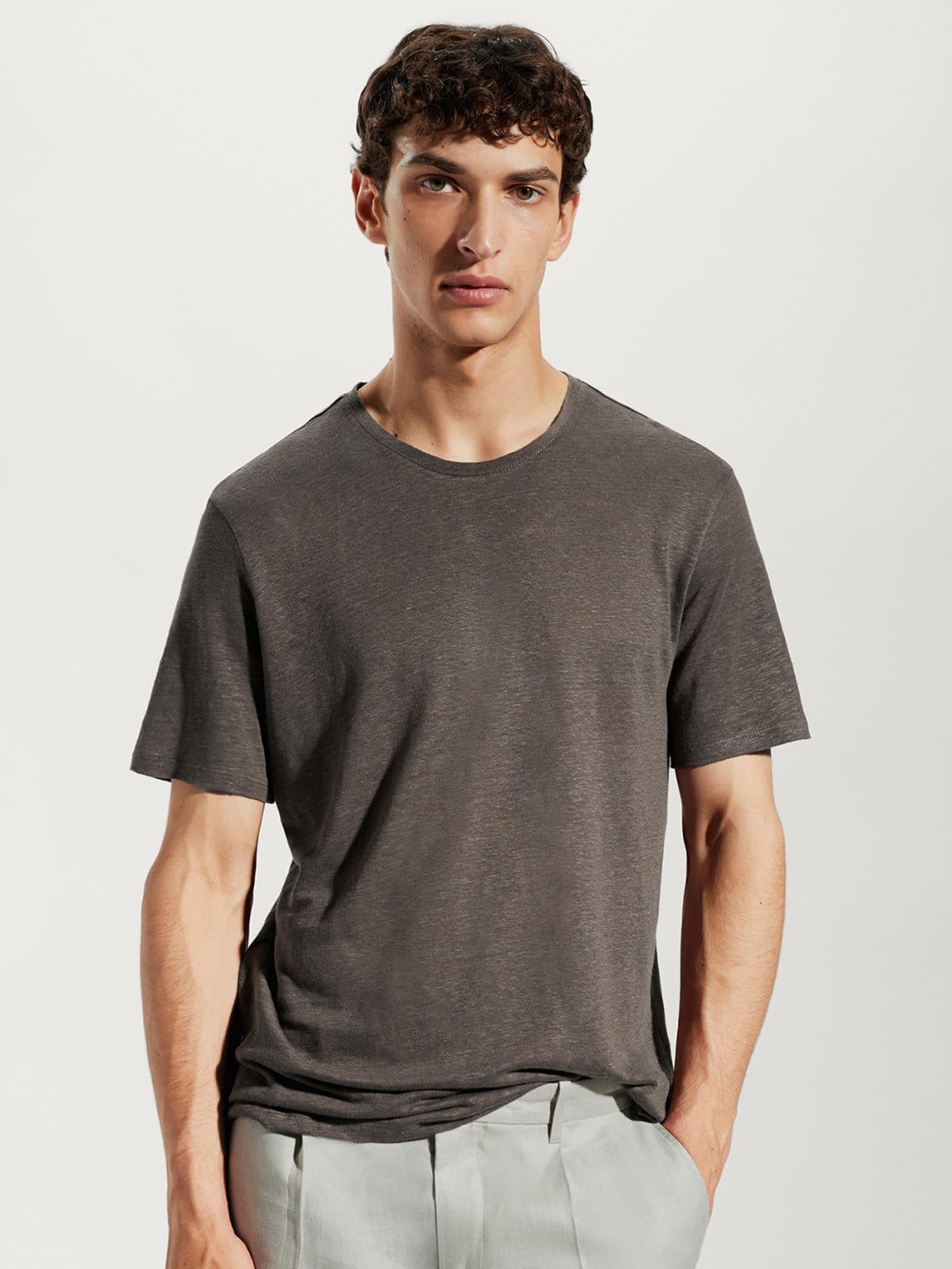 

MANGO MAN Linen T-shirt, Brown