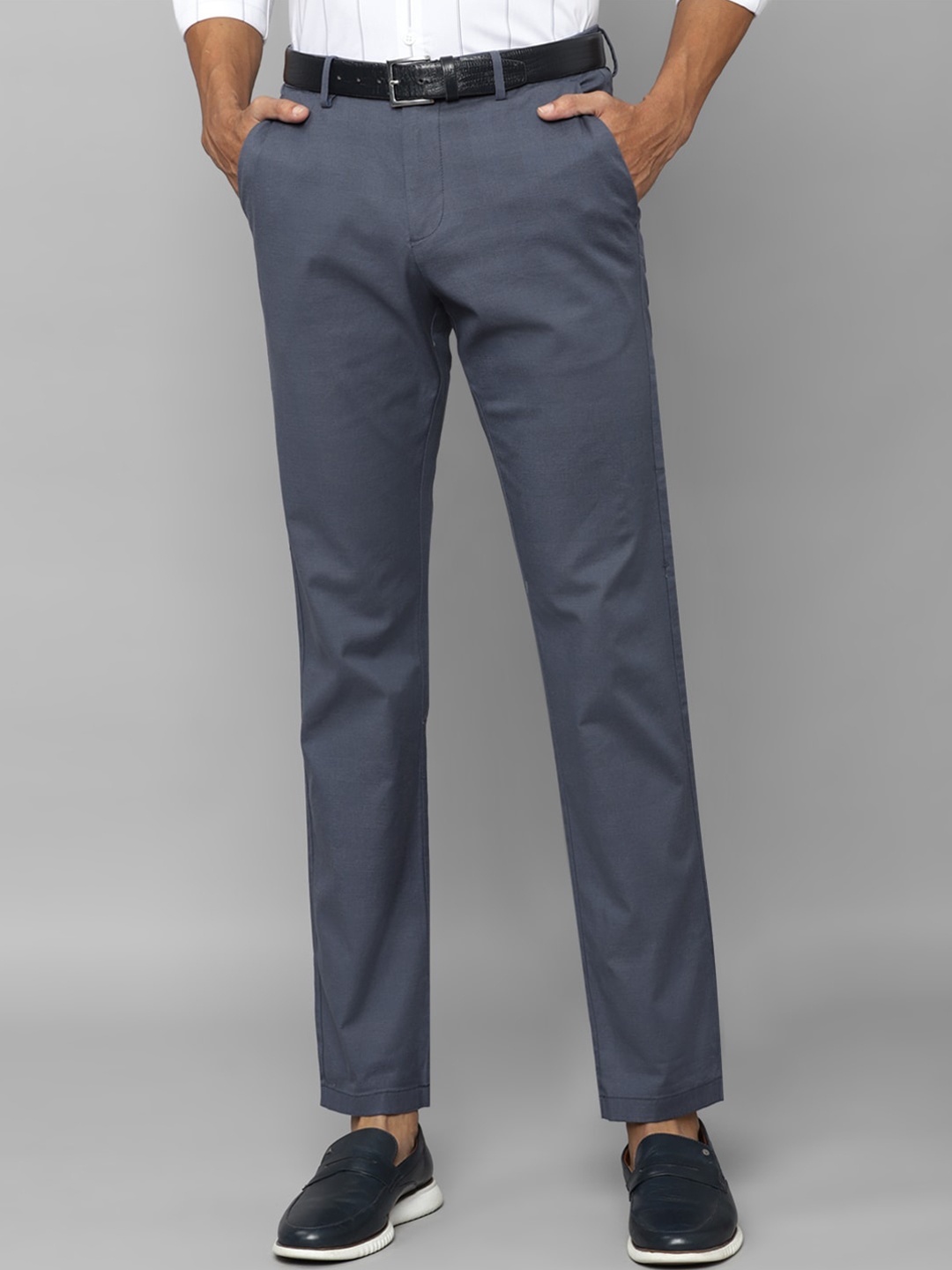

Allen Solly Men Textured Mid-Rise Trousers, Blue